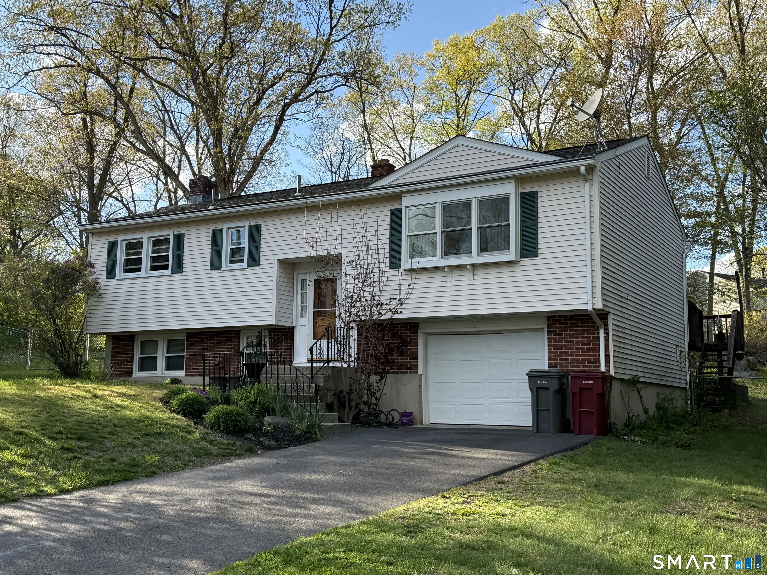67 Gail Drive, Naugatuck