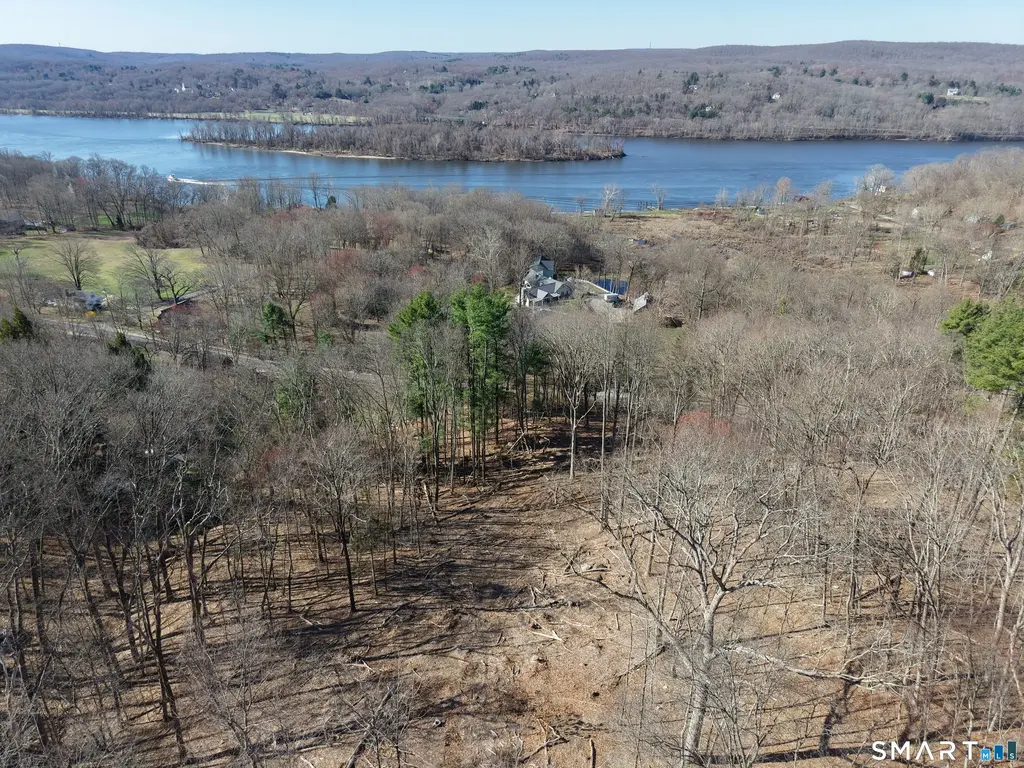 94 Injun Hollow Road, Haddam