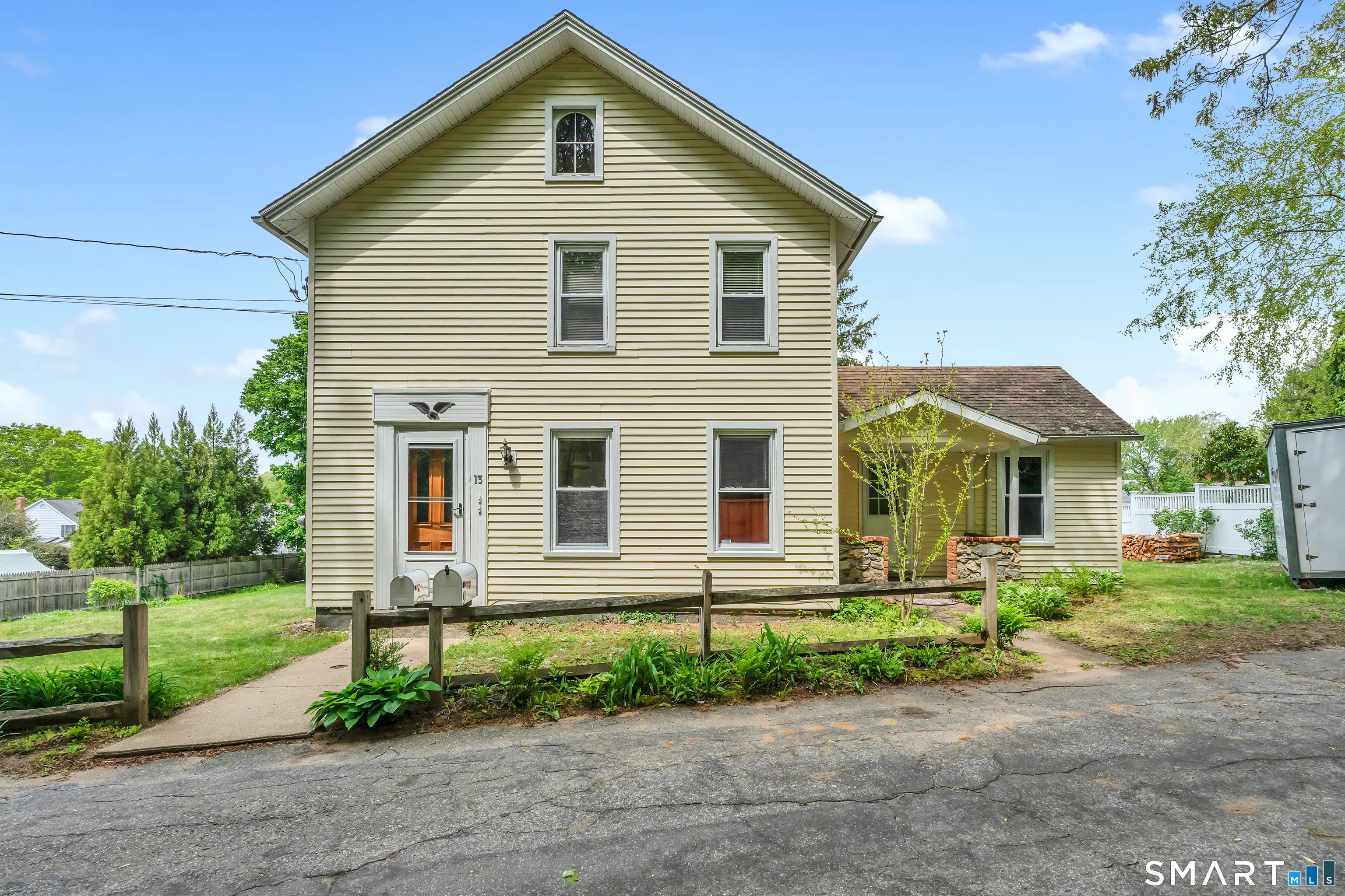 13 Platt Lane, Deep River