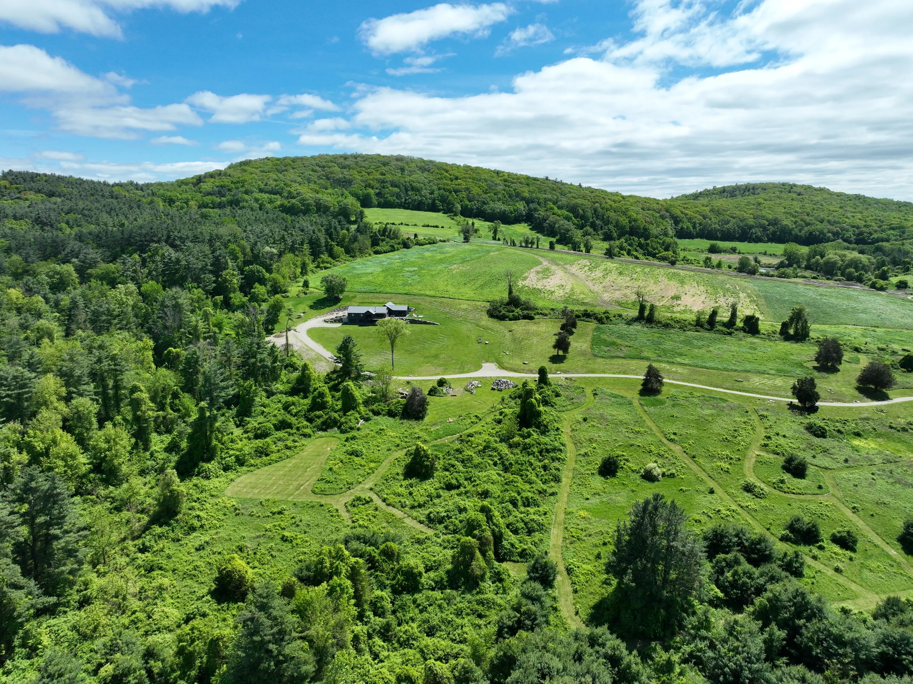 10 Red Mountain Road, Salisbury