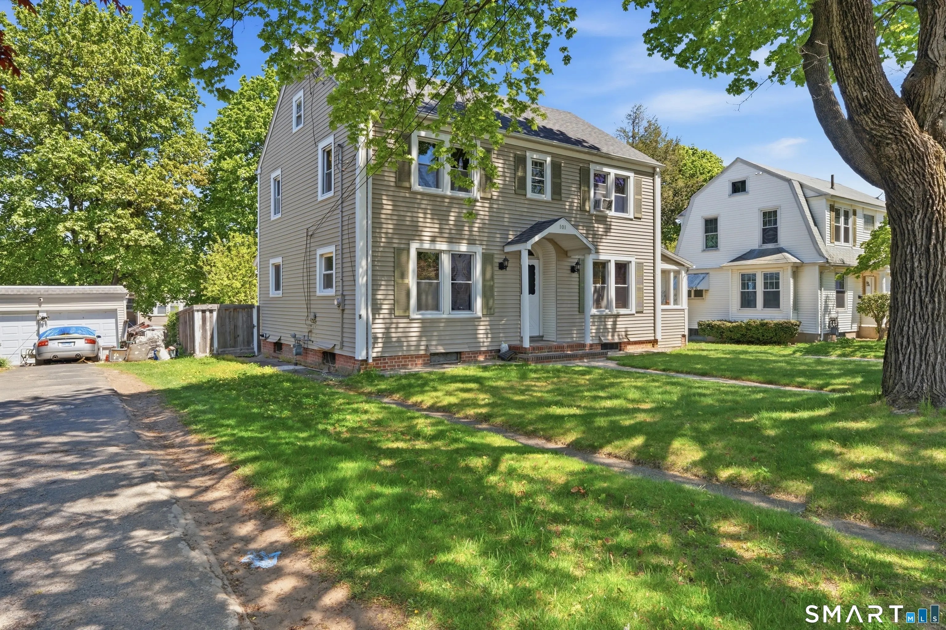 101 Leffingwell Avenue, Waterbury