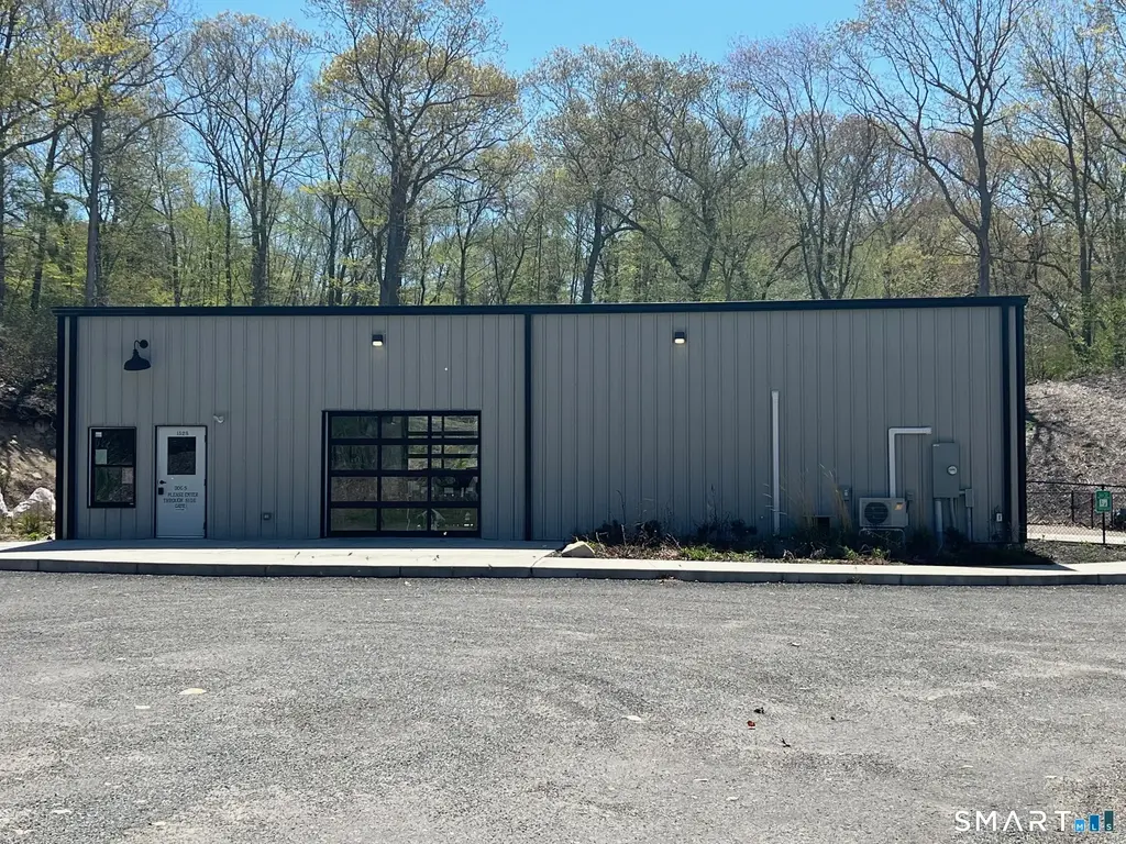 1528 Route 12, Ledyard