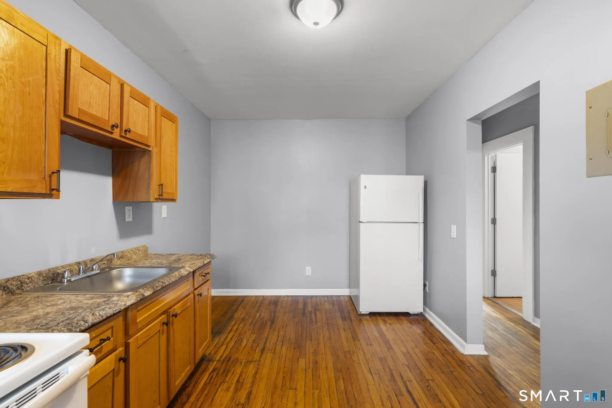 38 Beacon Street 38b1, Hartford