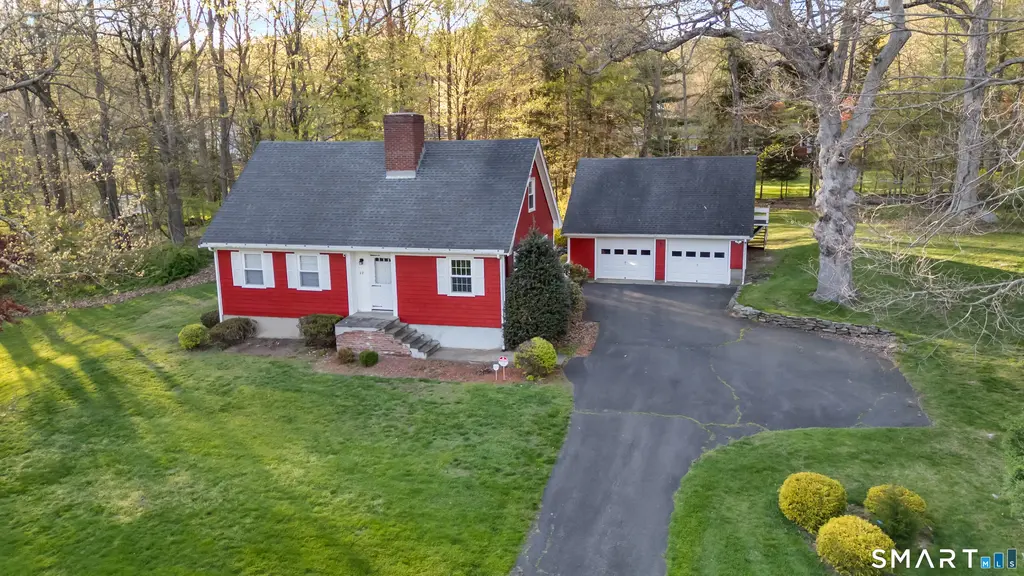 27 Valley Road, Shelton