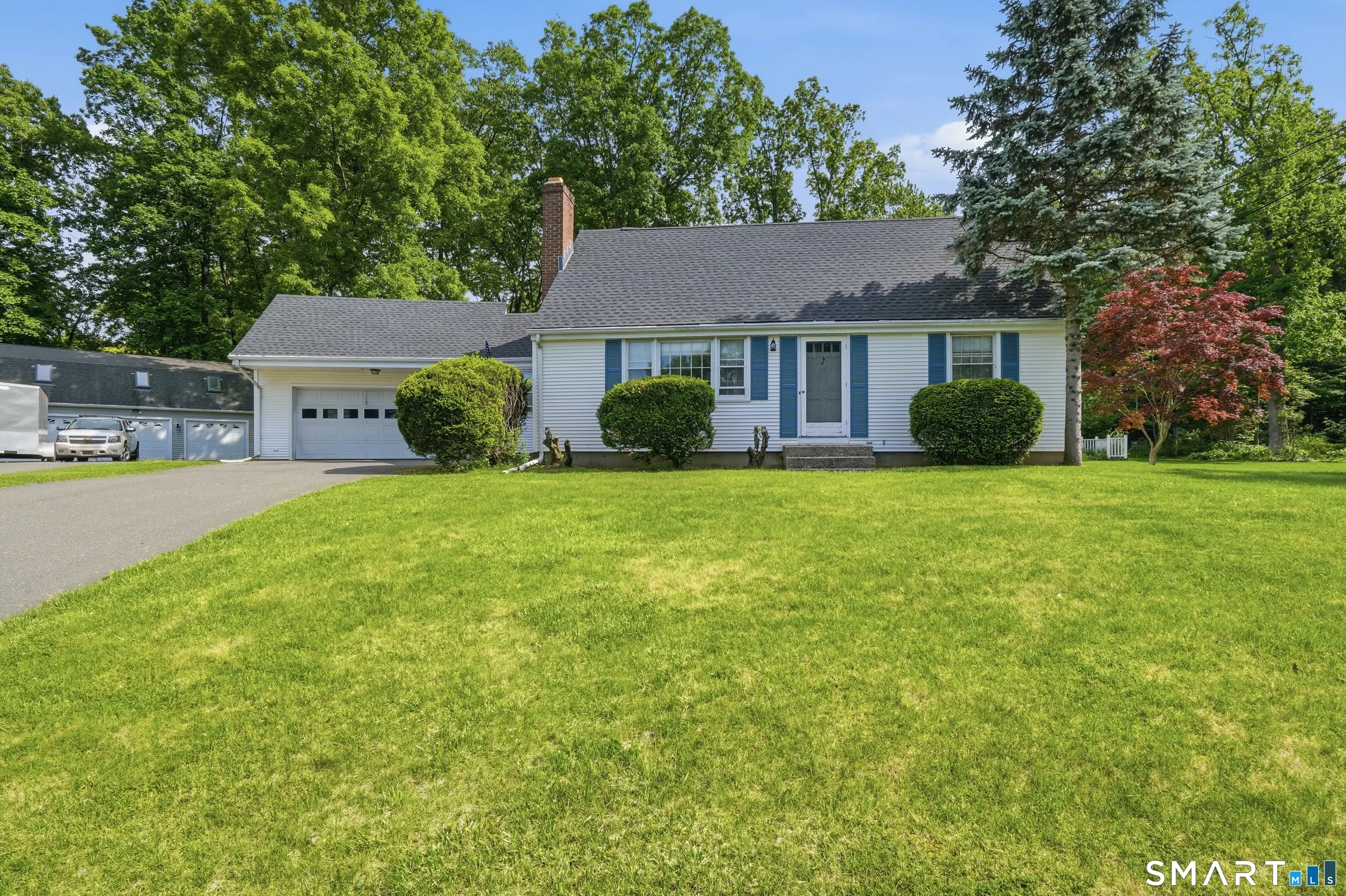 40 Royal Oak Road, New Britain