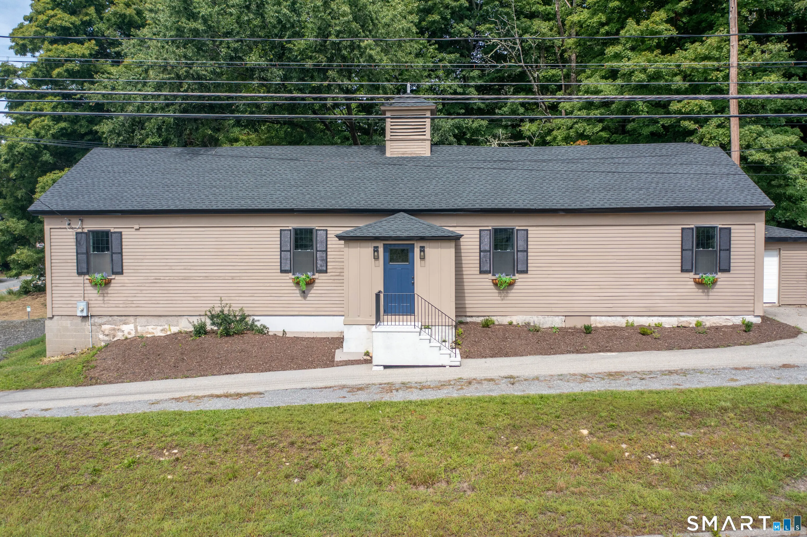 500 Hampton Road, Pomfret