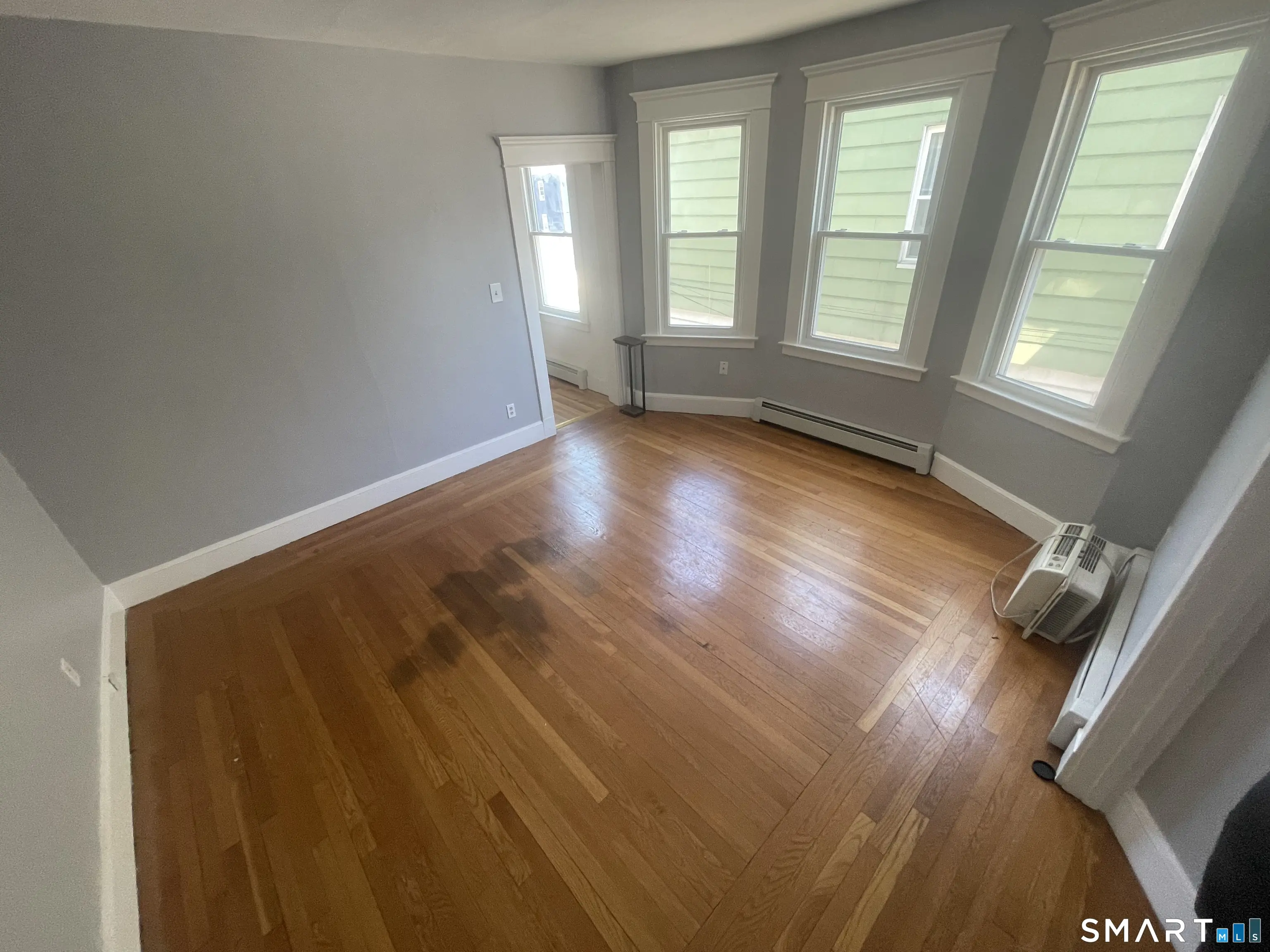 89 Beacon Street 2nd Floor, Hamden