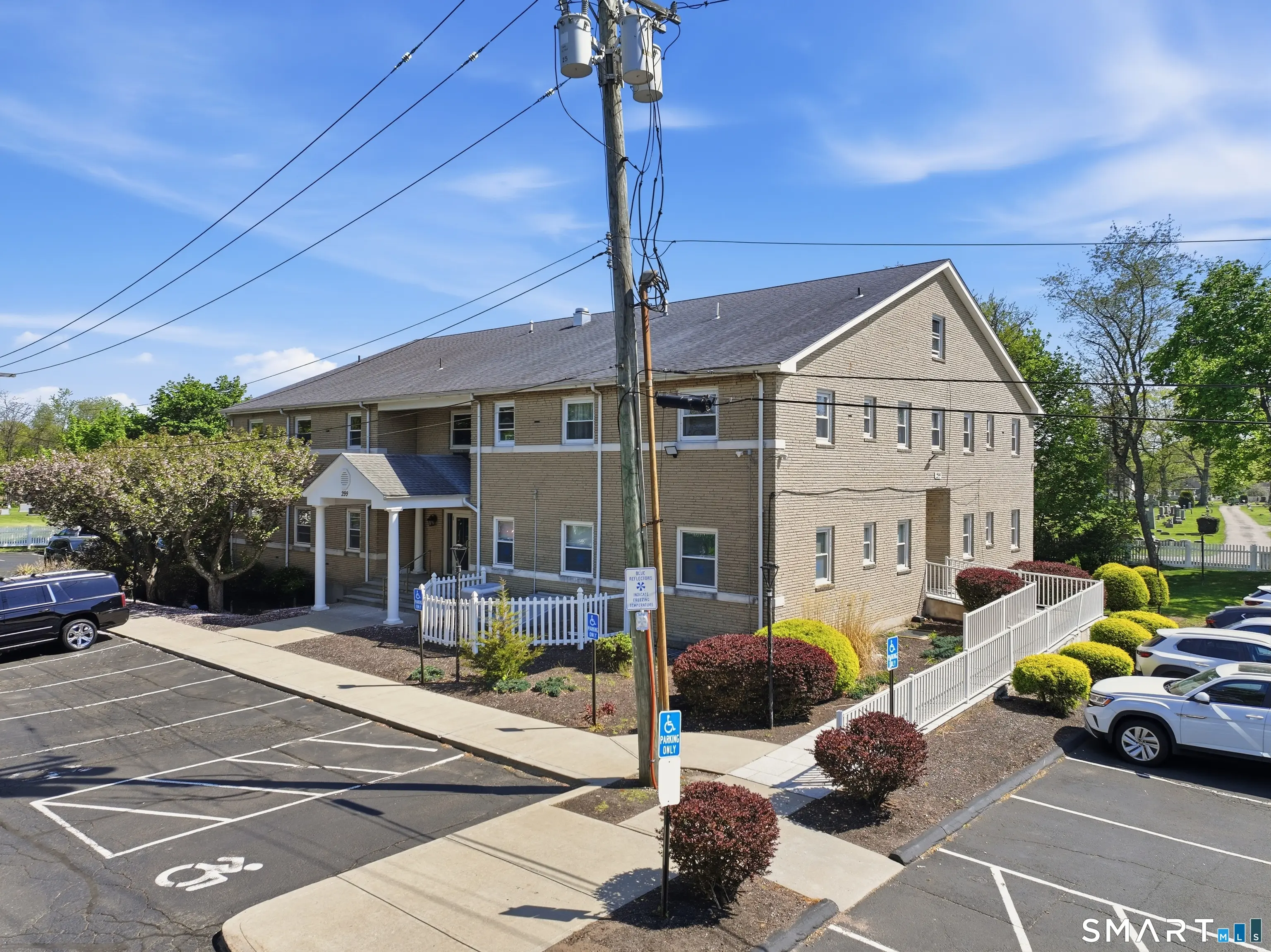 299 Washington Avenue Suite 16, Hamden