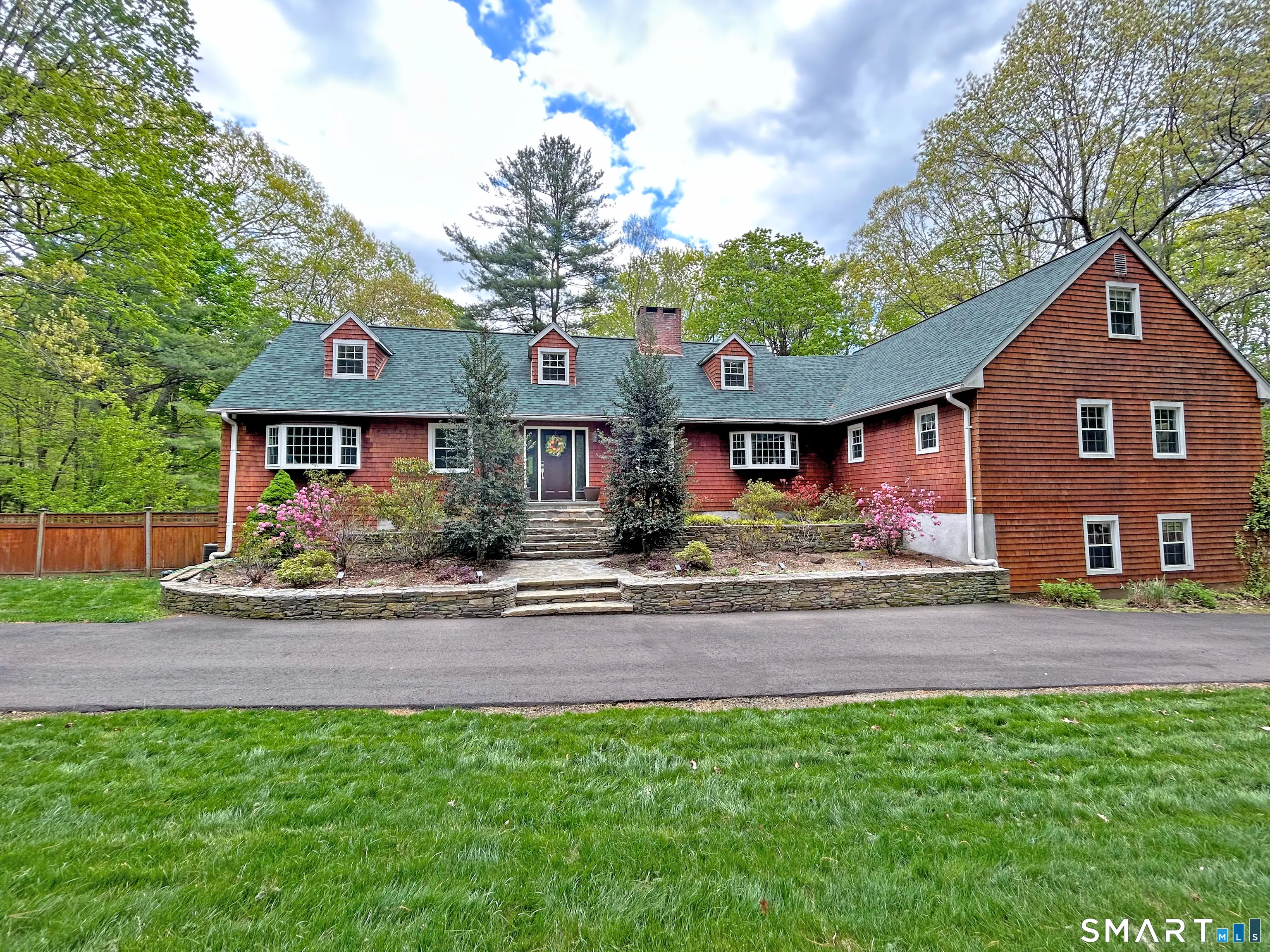 46 Henderson Drive, Avon