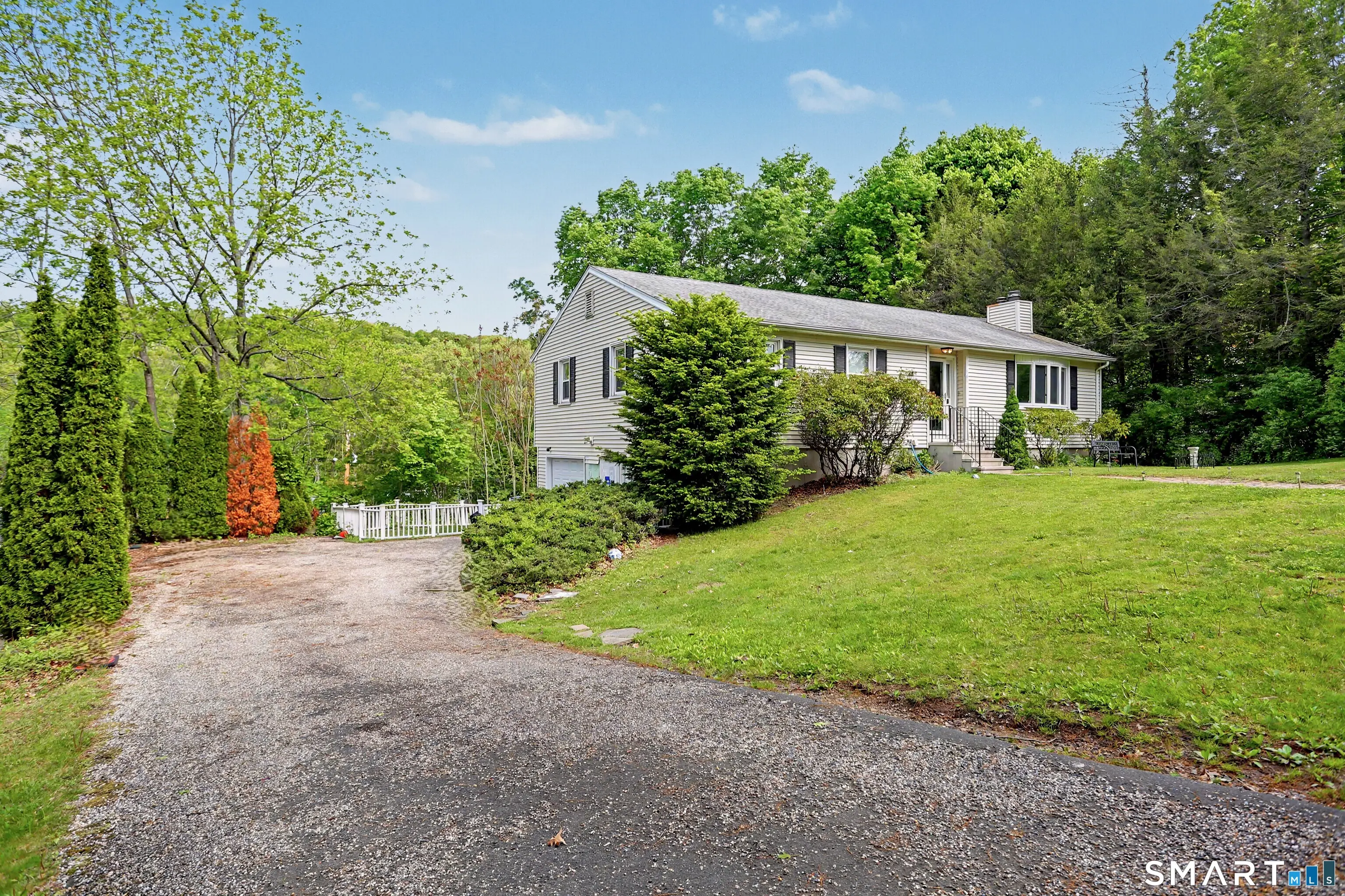 161 Sleeping Giant Drive, Hamden