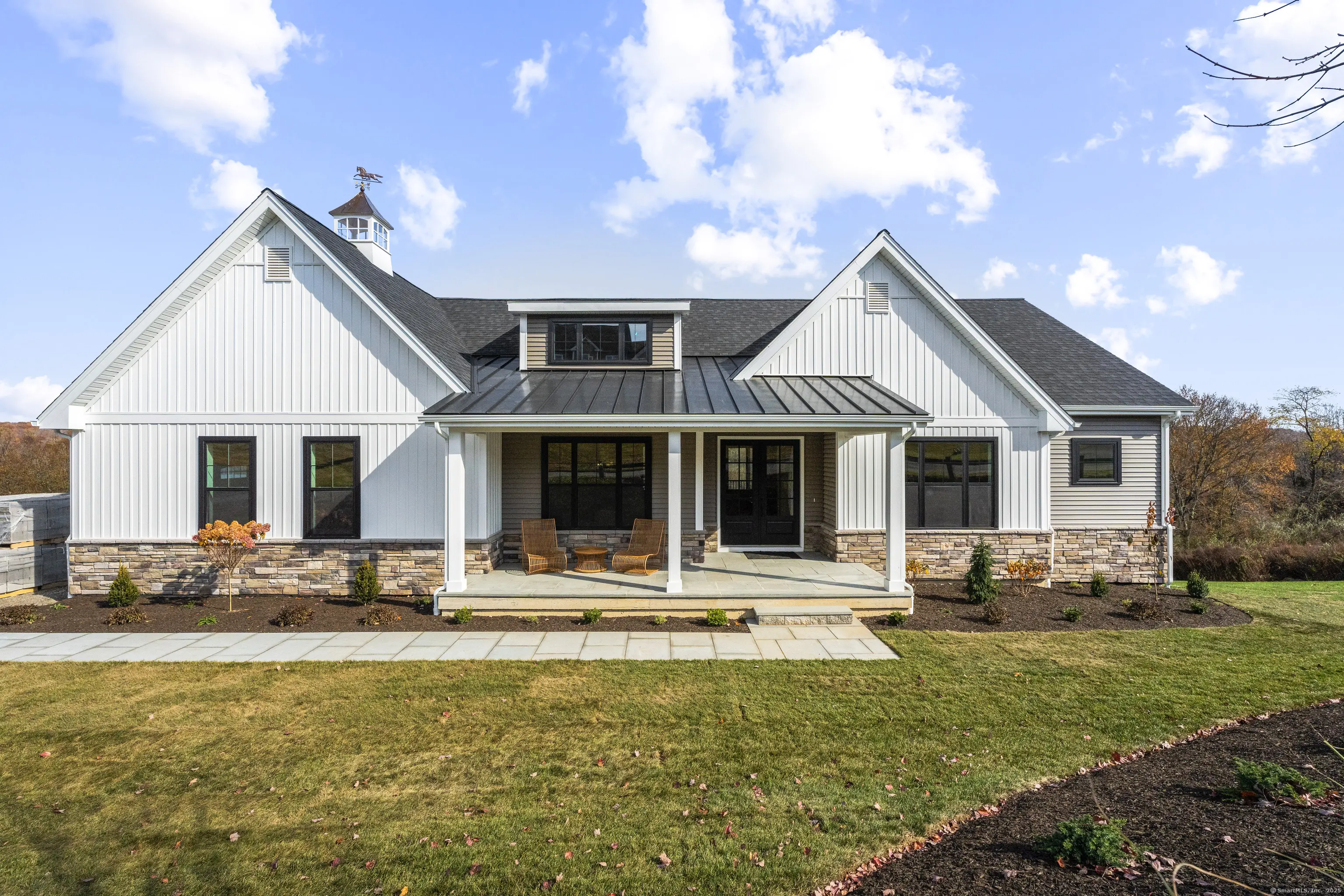 11 Twin Valley Road, East Lyme