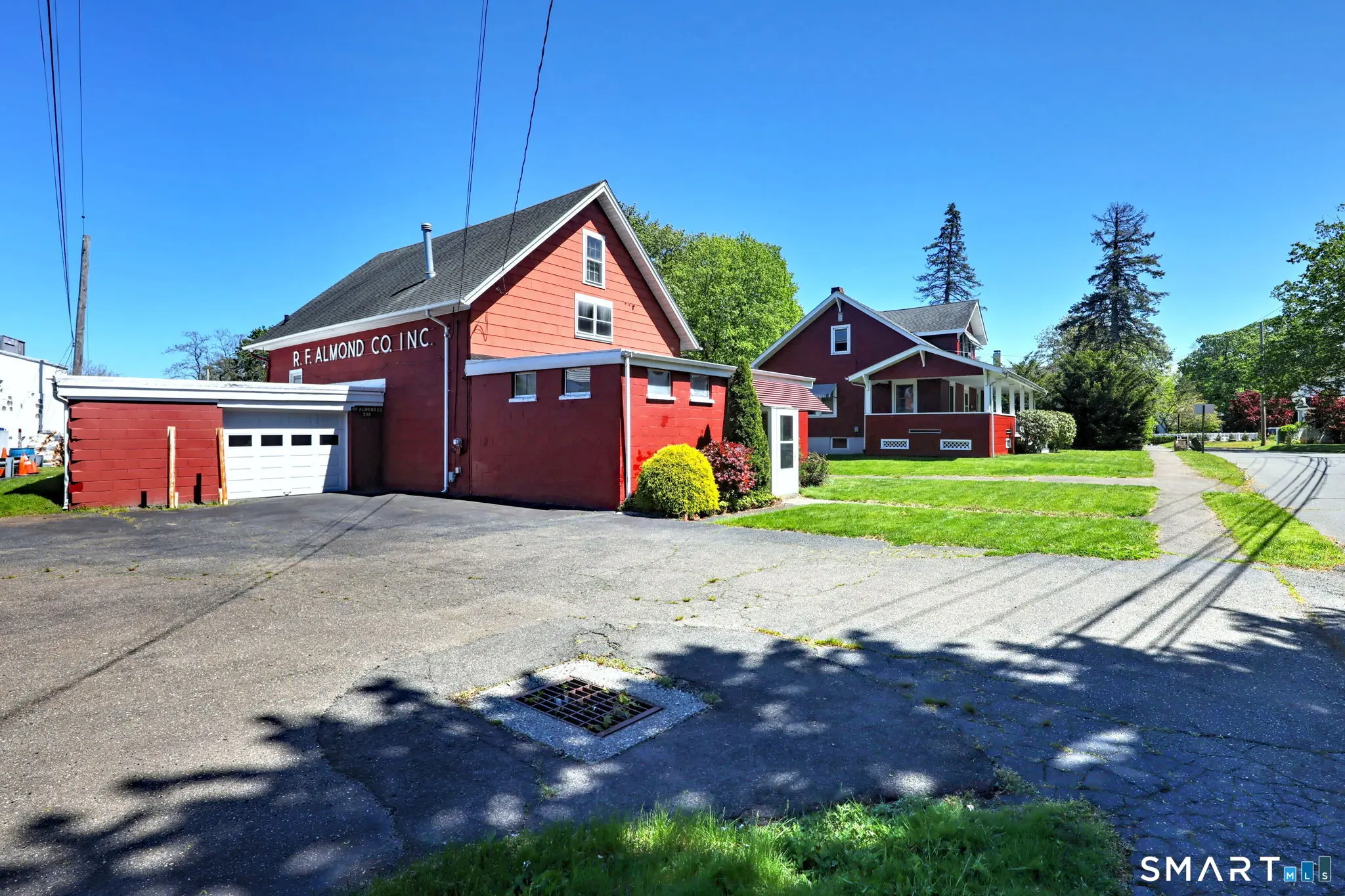 233 West River Street, Milford