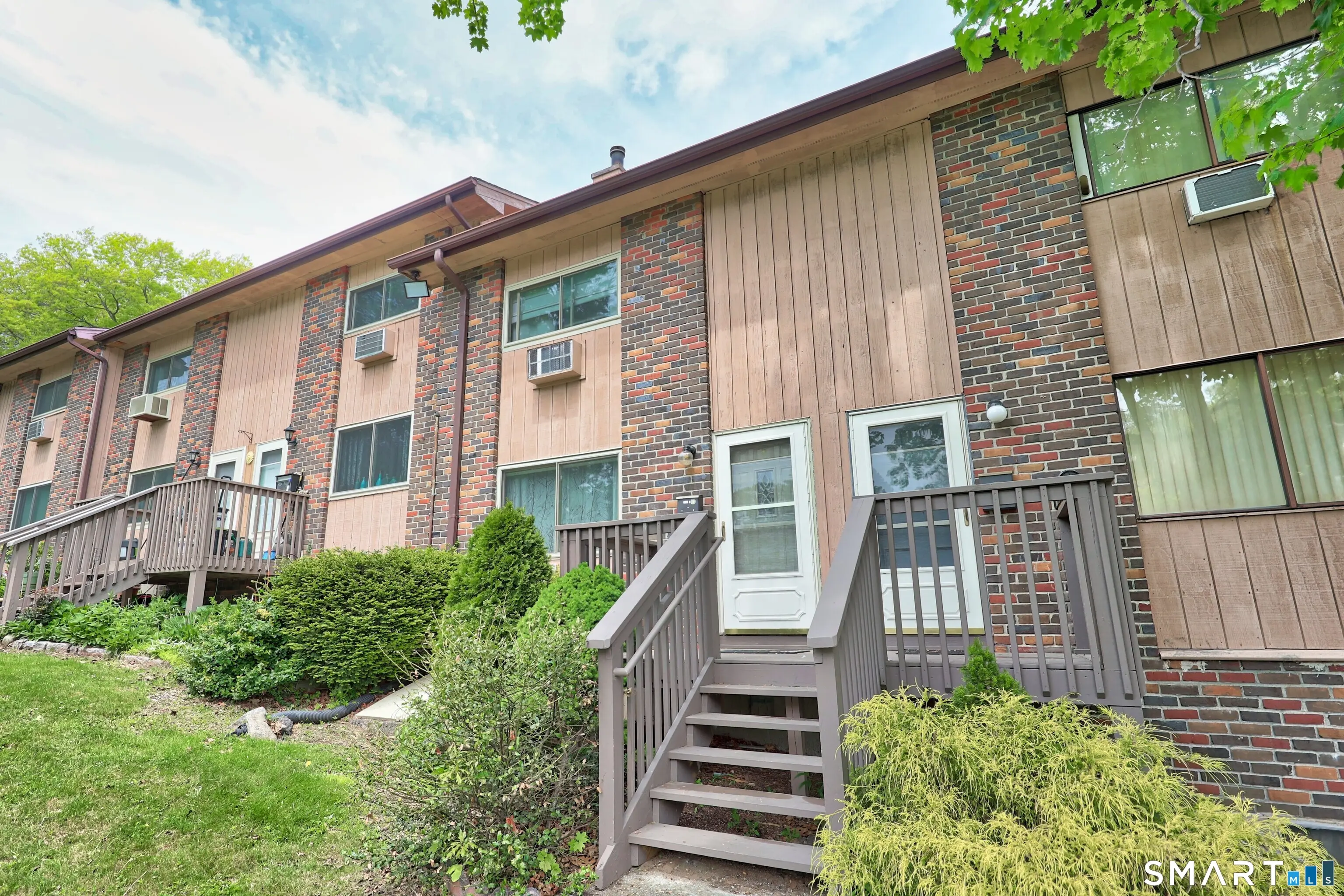 228 Oakville Avenue D, Waterbury