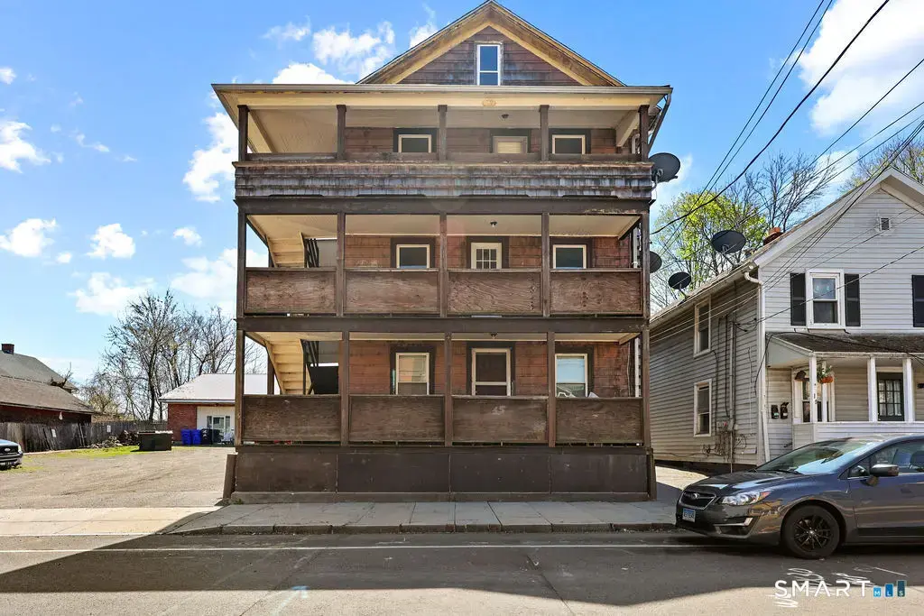 13 Portland Street, Middletown