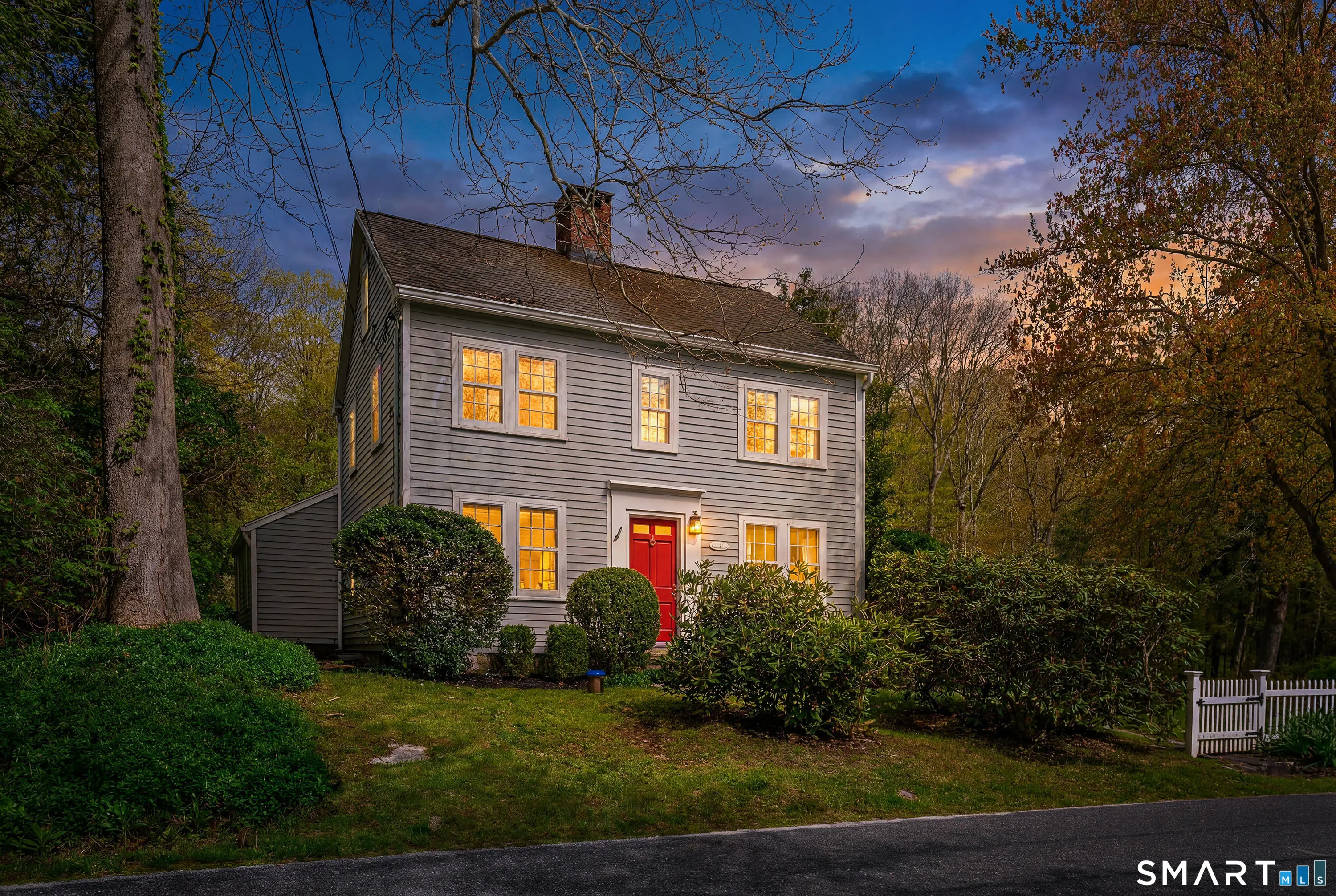 6 High Rock Road, Newtown