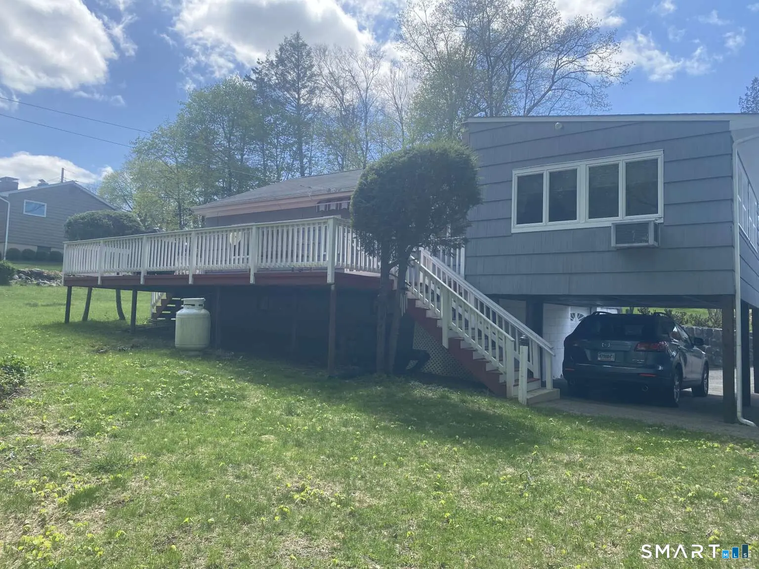 7 Thaddeus Avenue, Danbury