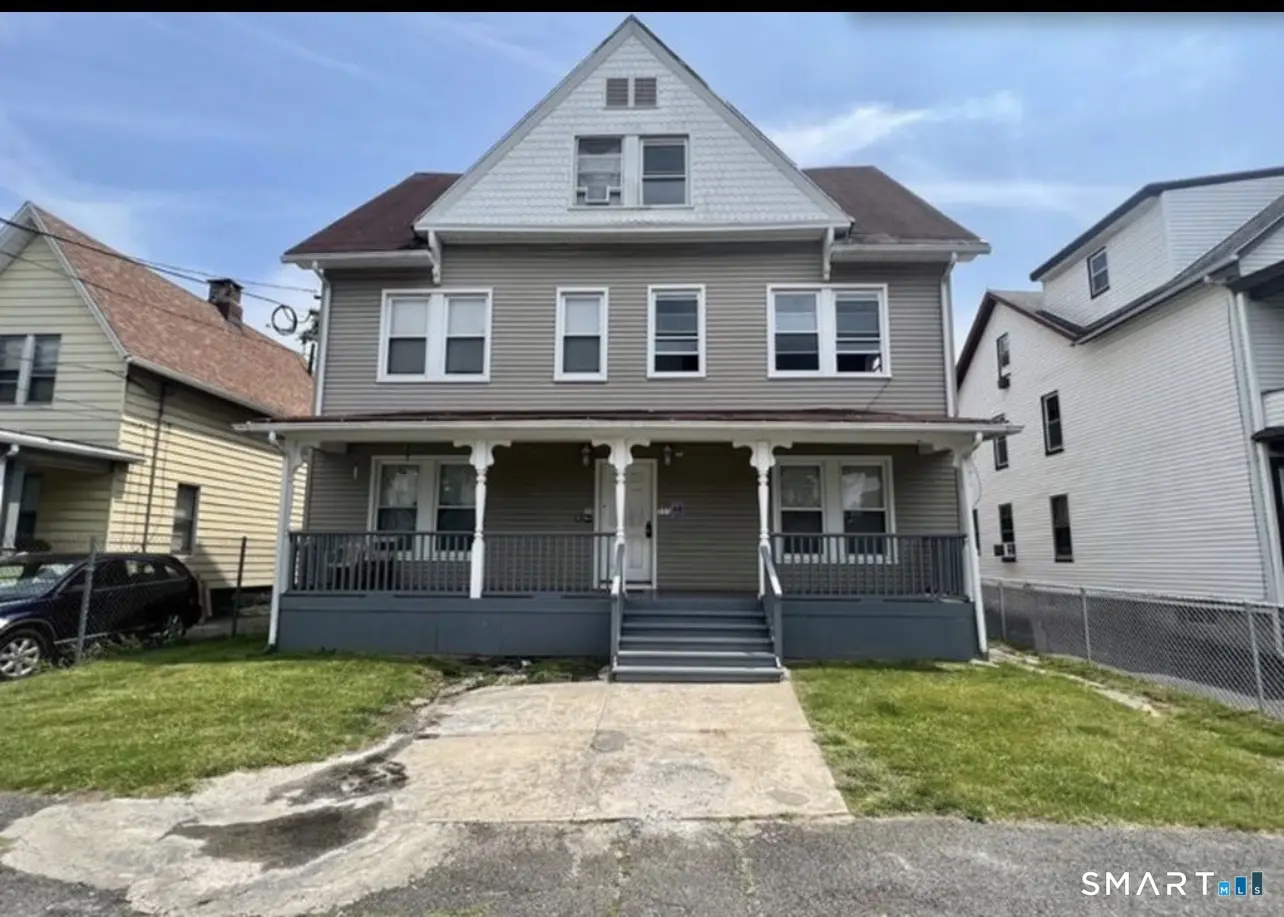 249 Black Rock Avenue, Bridgeport