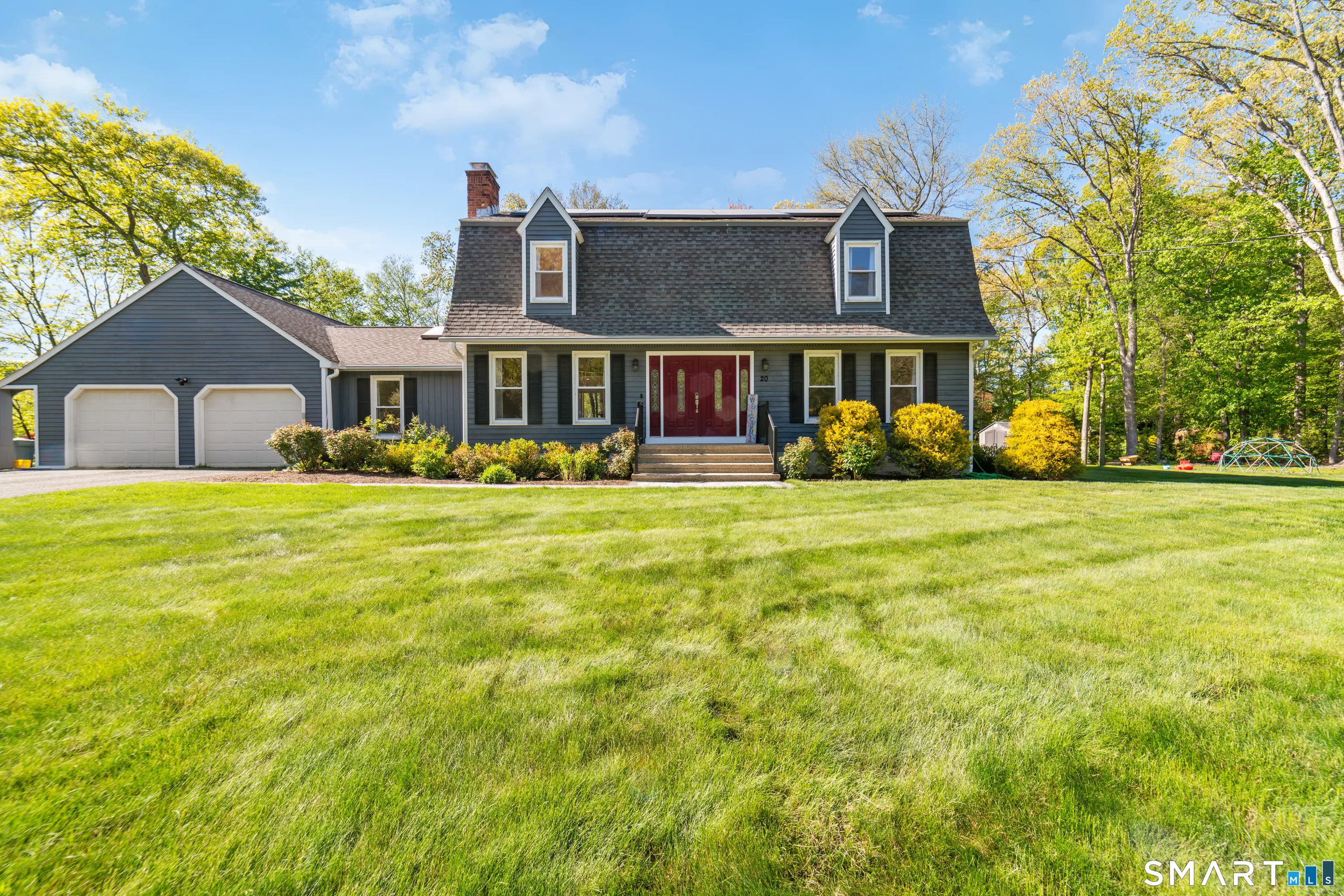 20 Whitefield Drive, Trumbull