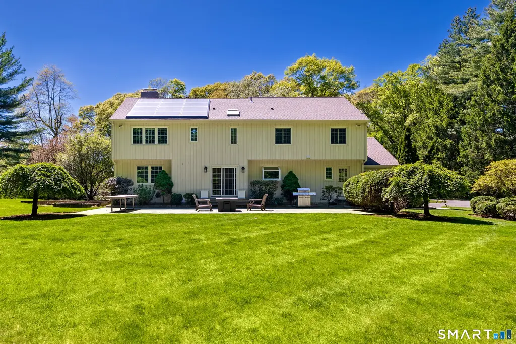 91 Lantern Ridge Road, New Canaan