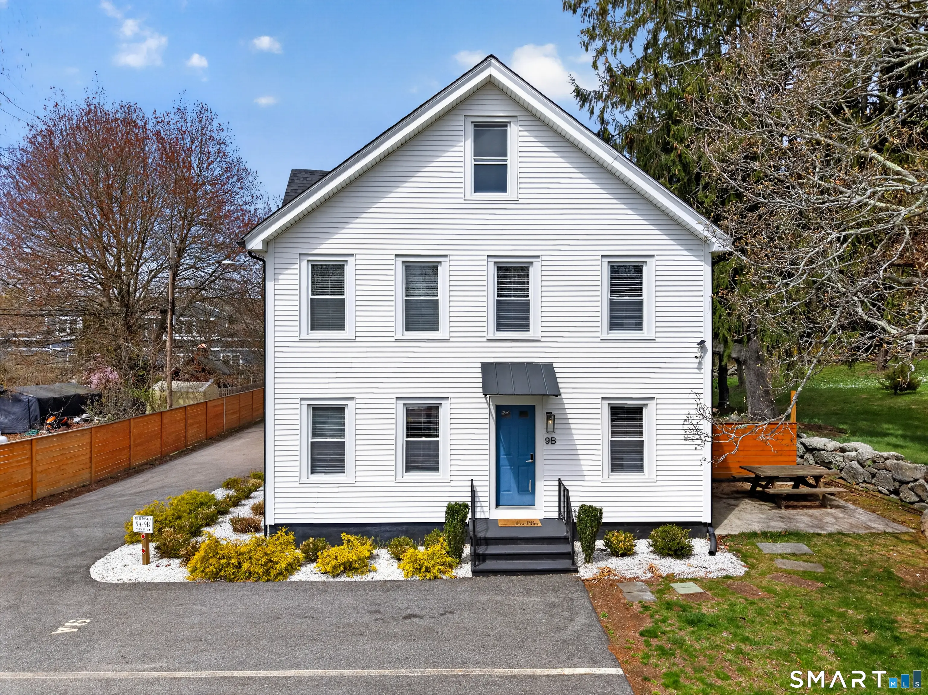 9 School (4 And 6 School Place)(mystic) Street, Stonington