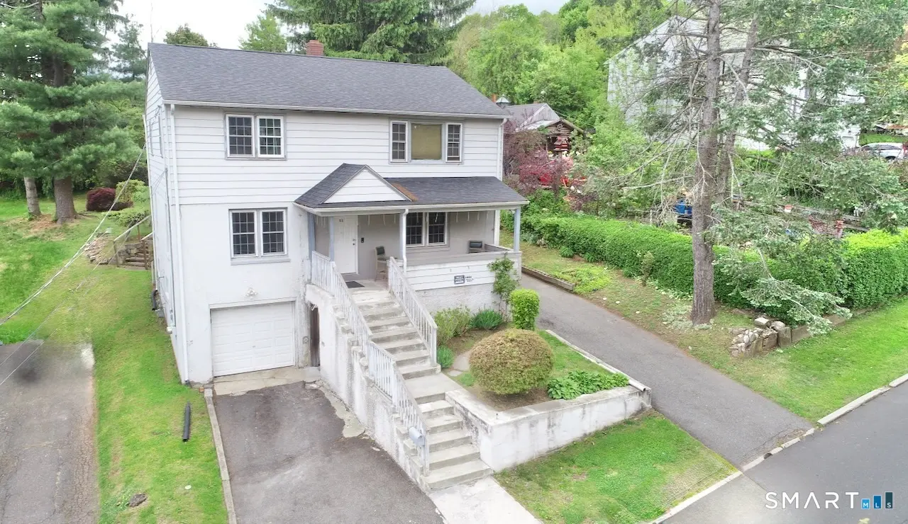 52 Andrews Street, Meriden