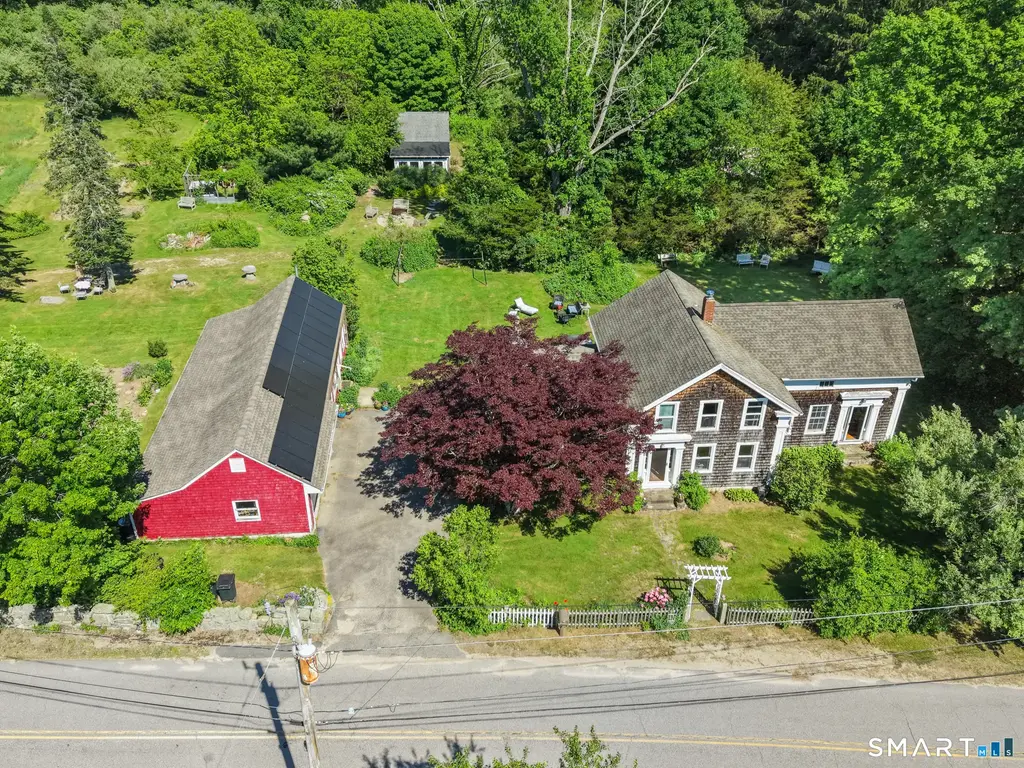 187 Dye Hill Road, Hopkinton