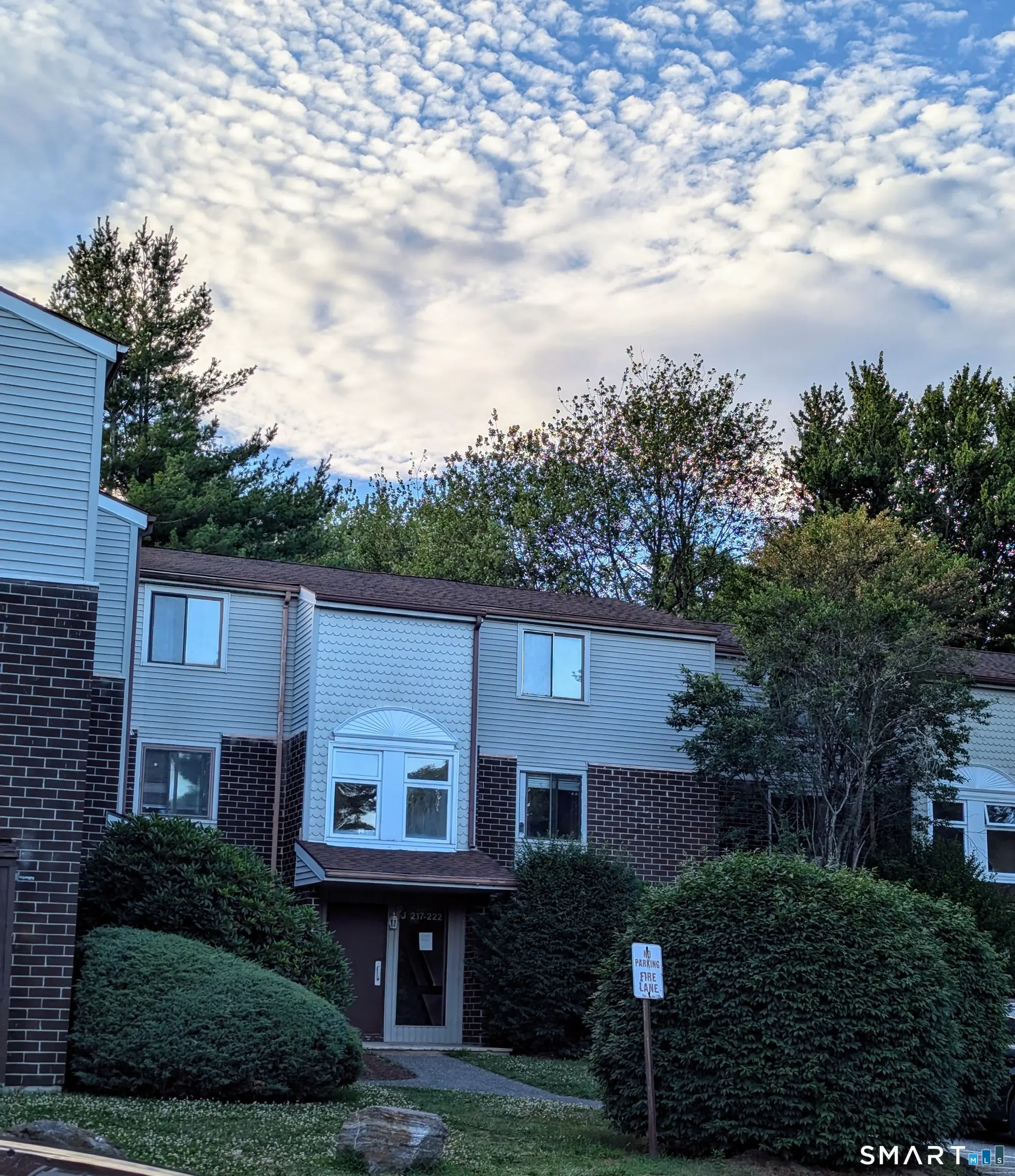 7 Padanaram Road J218, Danbury