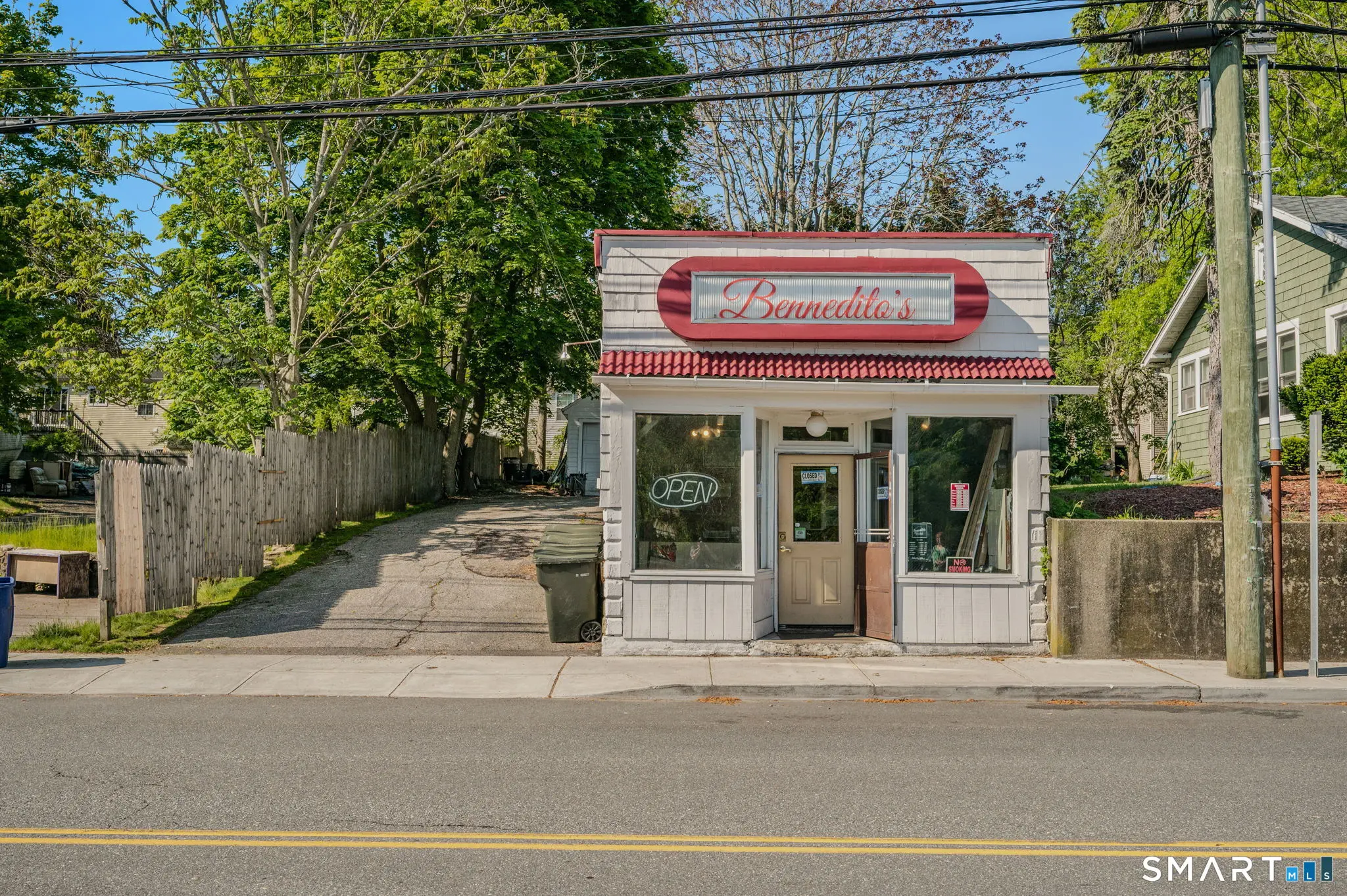 231 Poquonnock Road, Groton