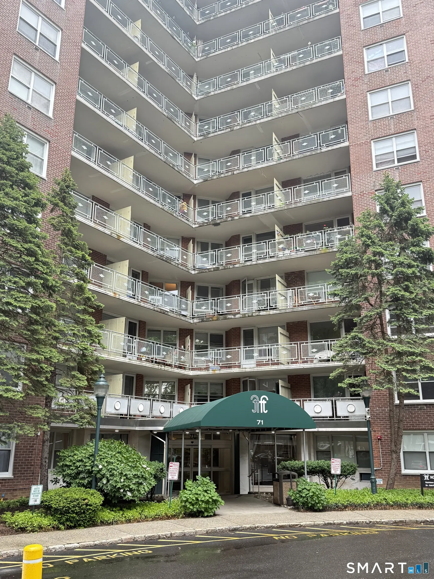 71 Strawberry Hill Avenue 416, Stamford