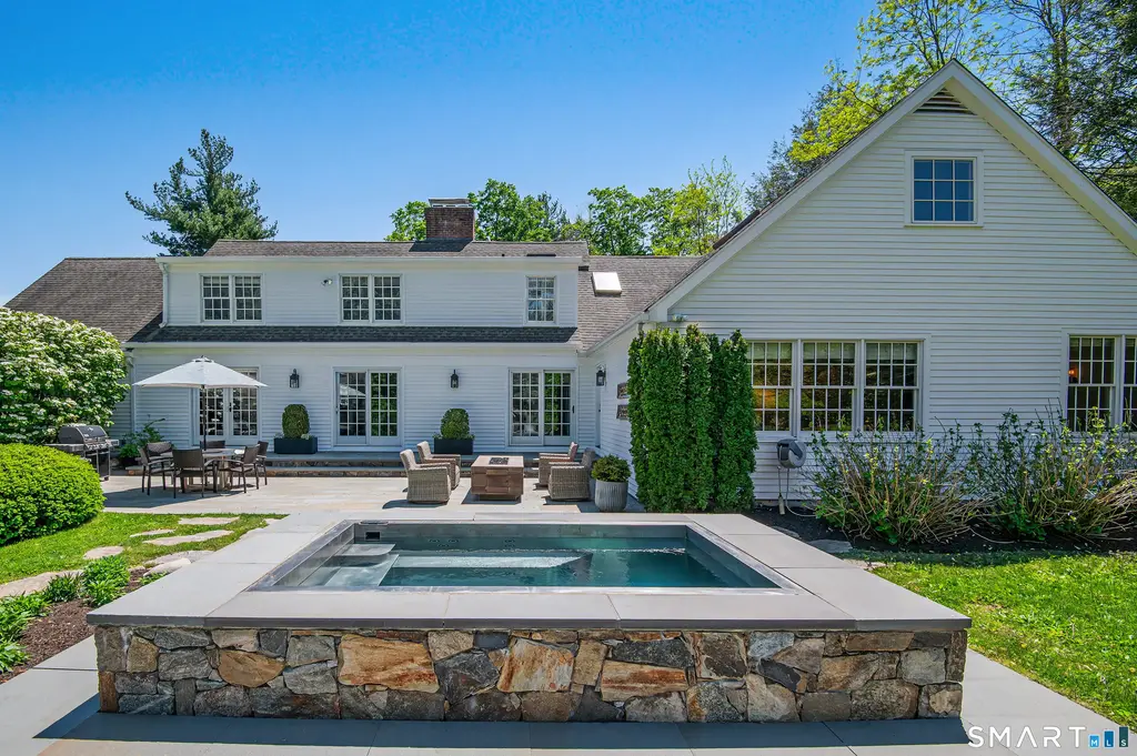 21 Branchville Road, Ridgefield
