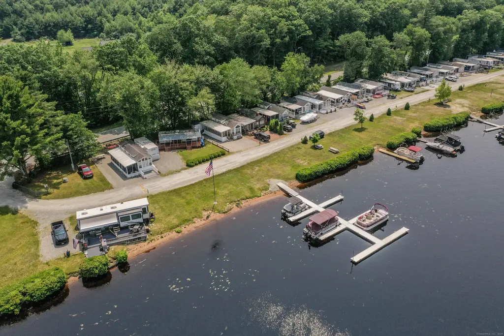 262 Shetucket Turnpike 1, Griswold