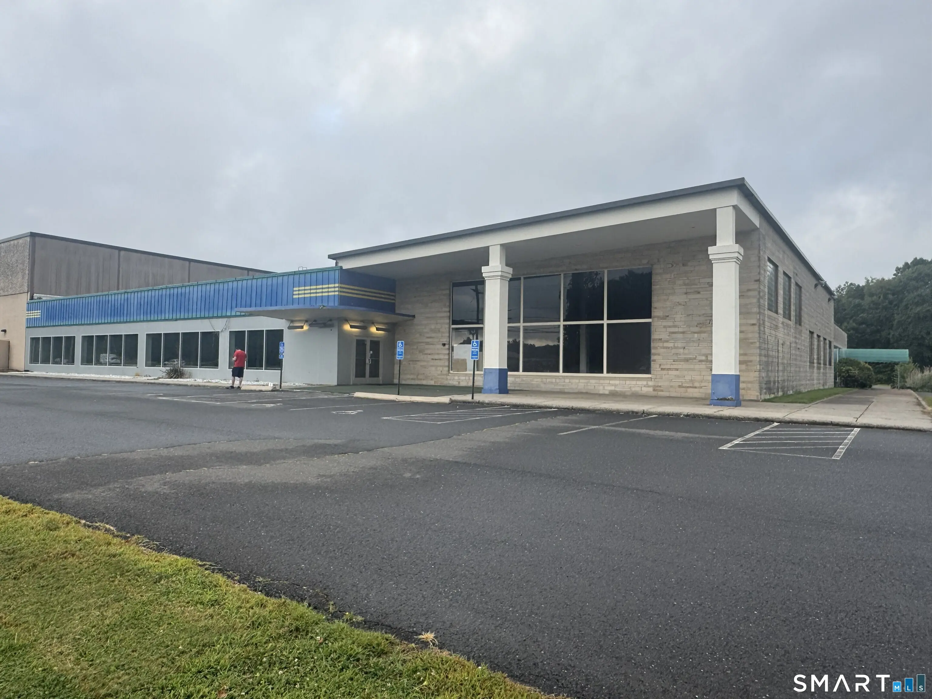 1315 John Fitch Boulevard, South Windsor