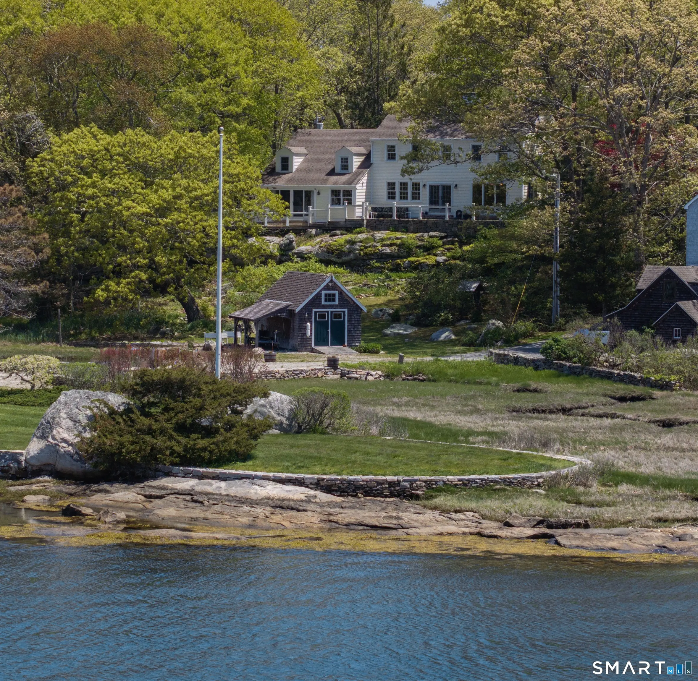 32 Money Point Road, Stonington