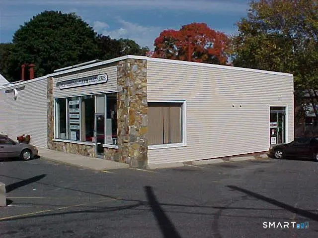 124-126 New Canaan Avenue, Norwalk