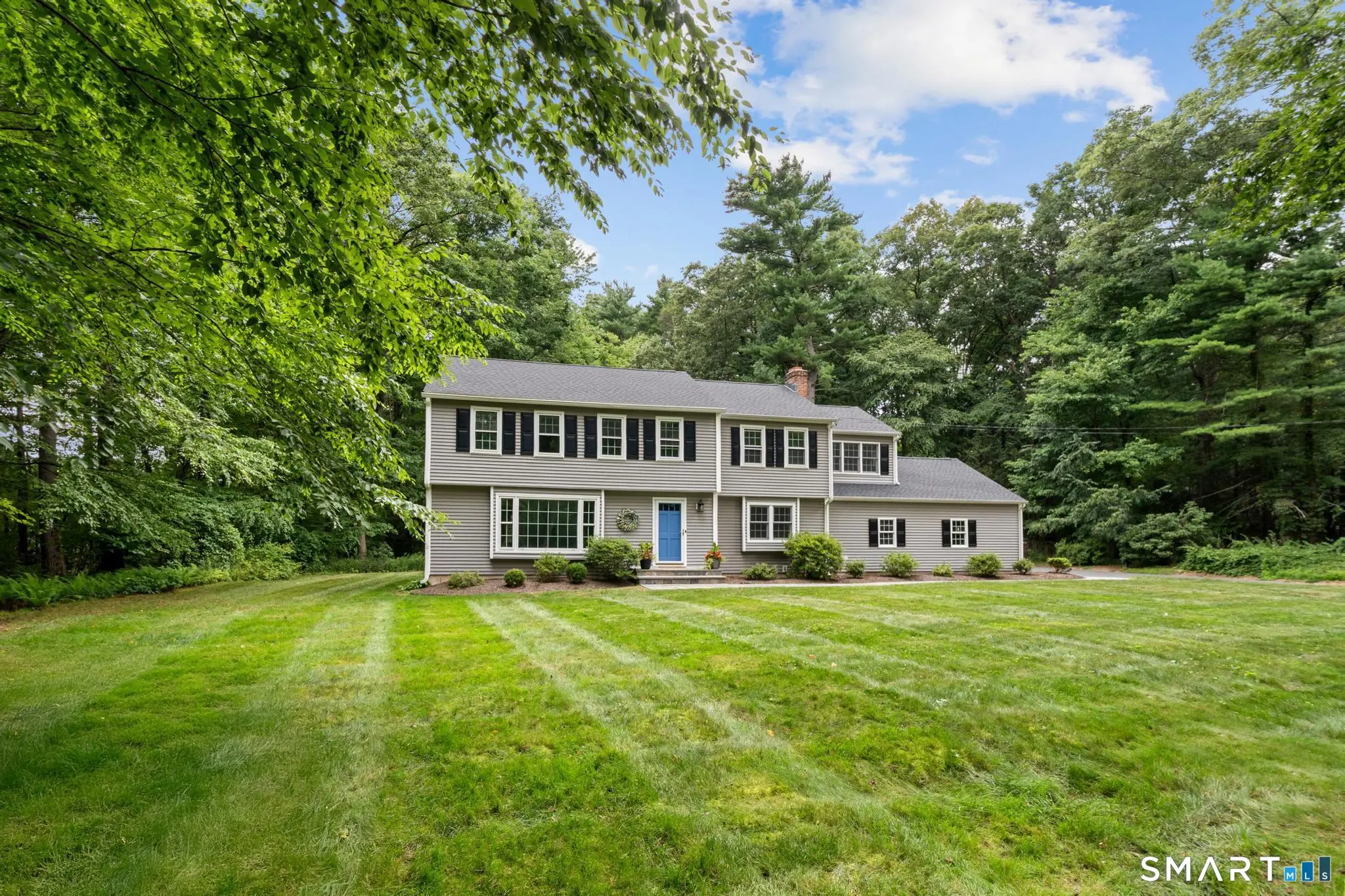 23 Lawton Drive, Simsbury
