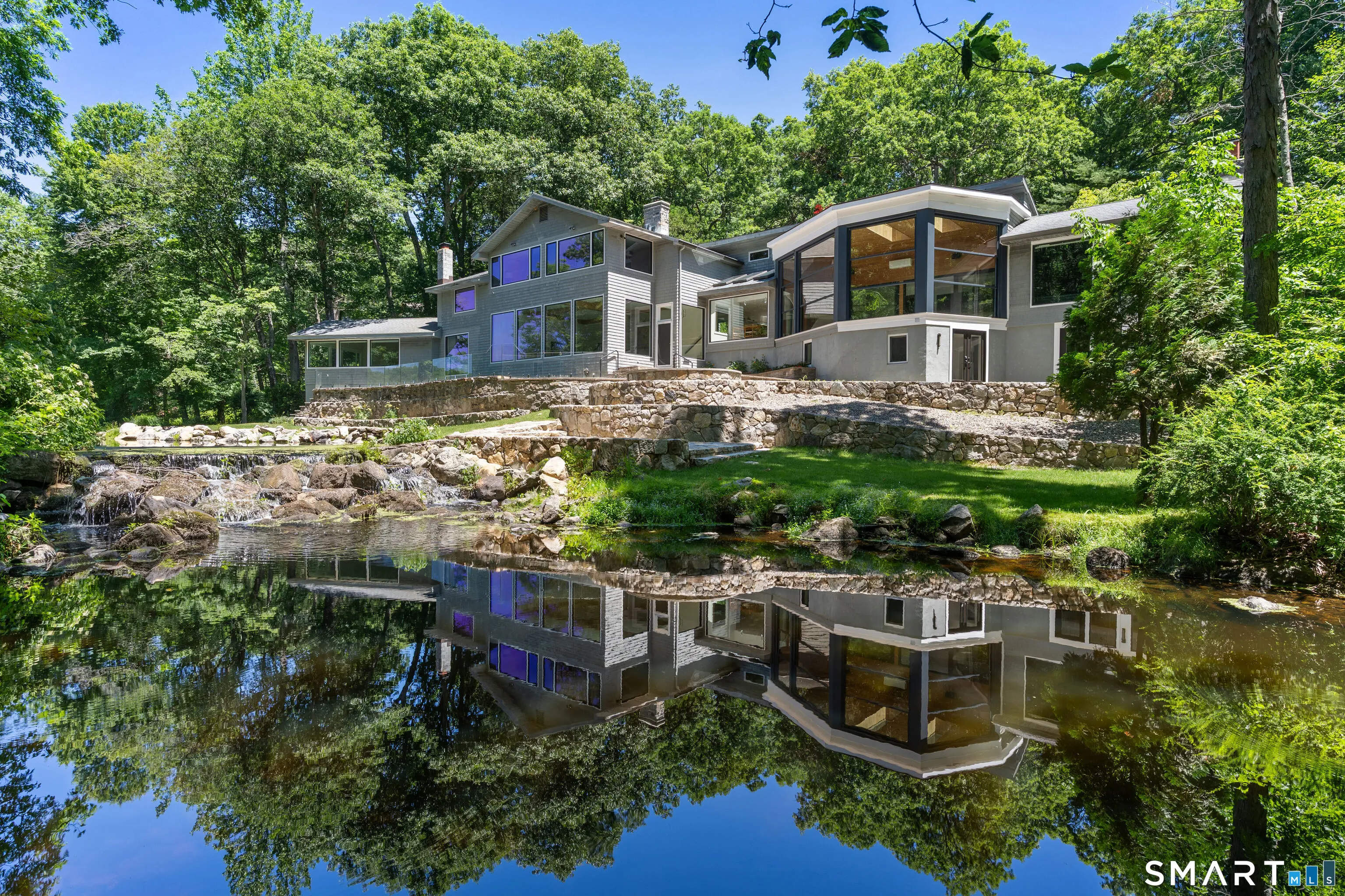 22 Pent Road, Weston