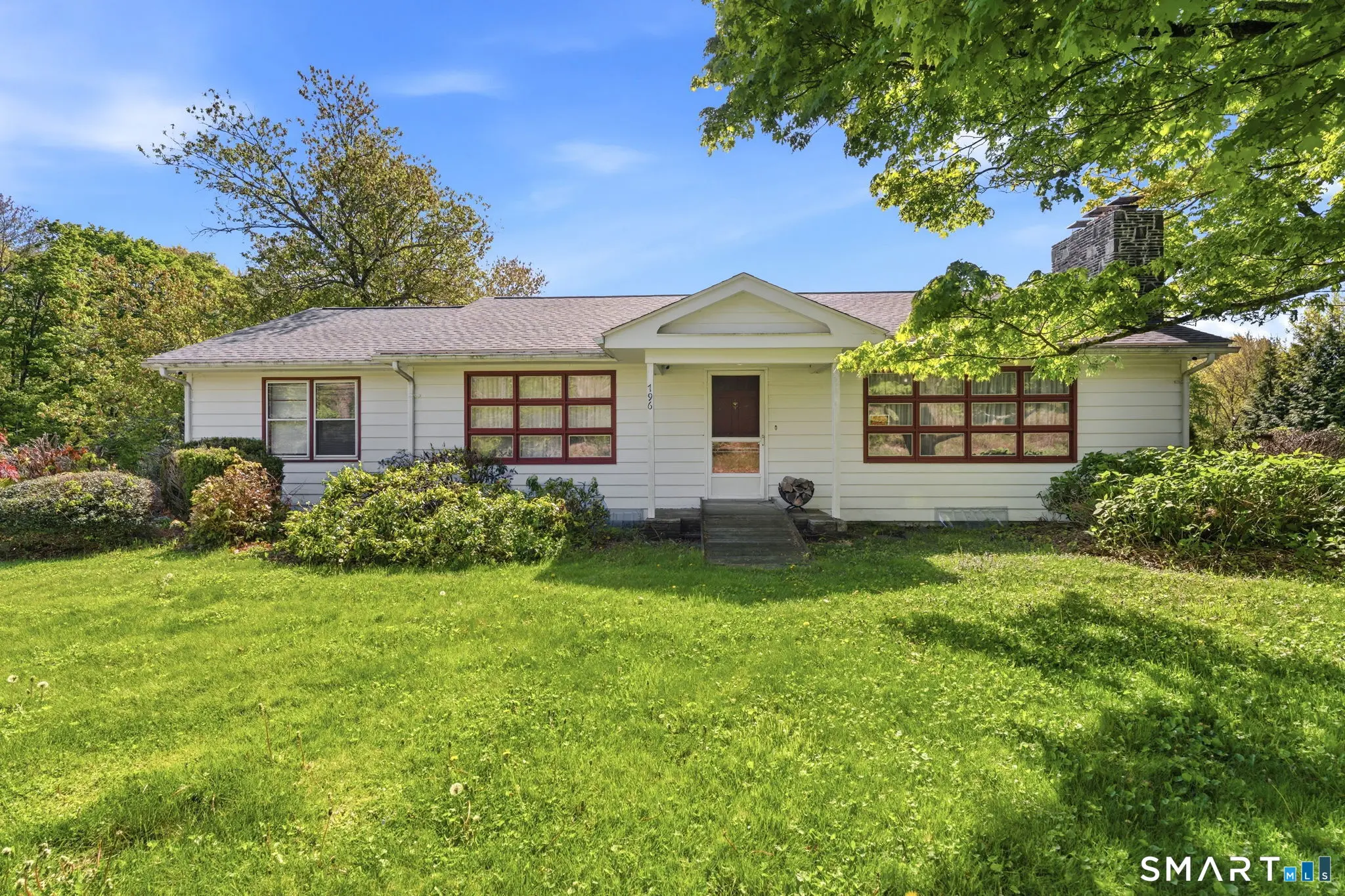 796 Hampton Road, Pomfret