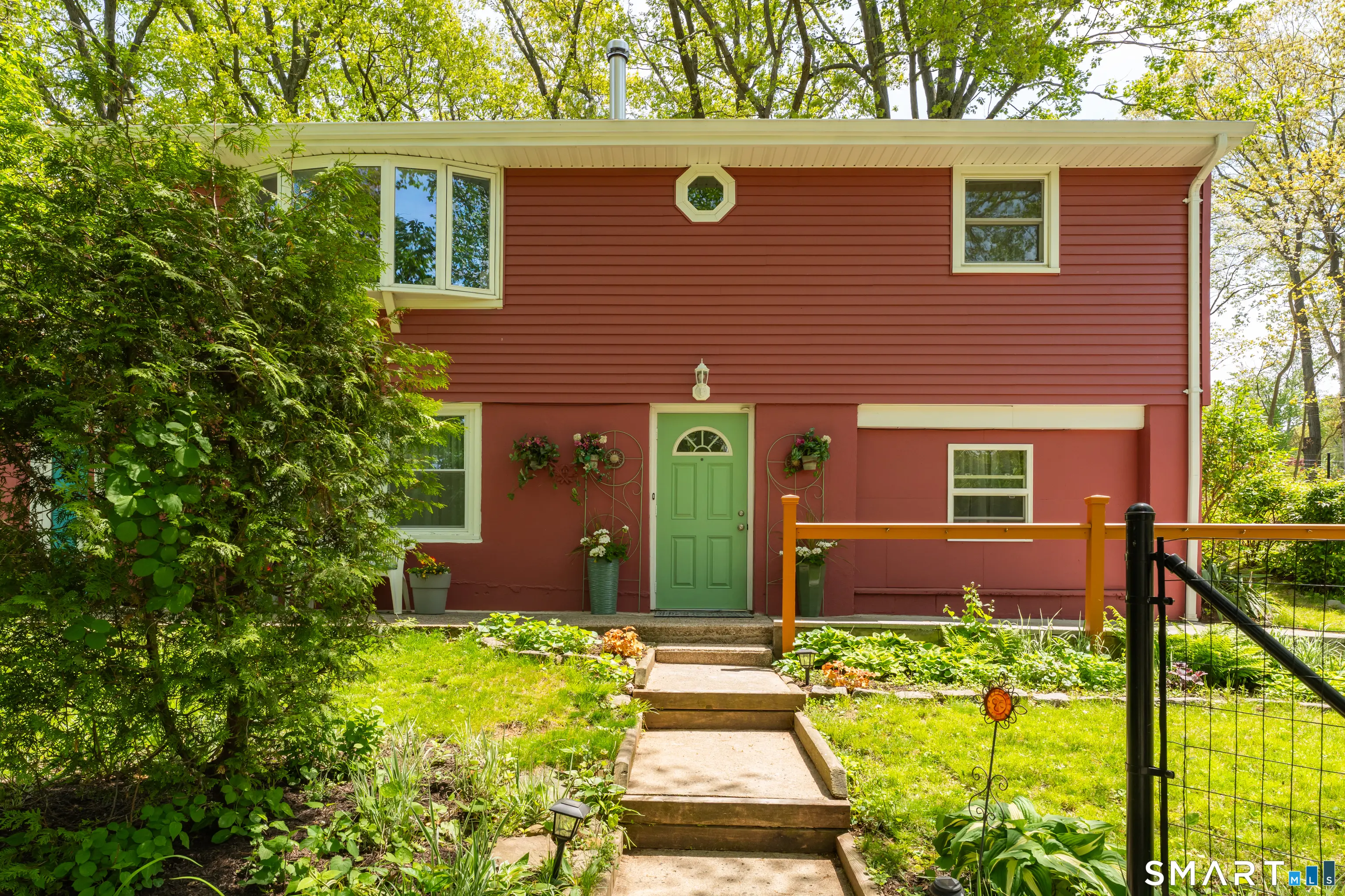 675 Bradley Street, East Haven