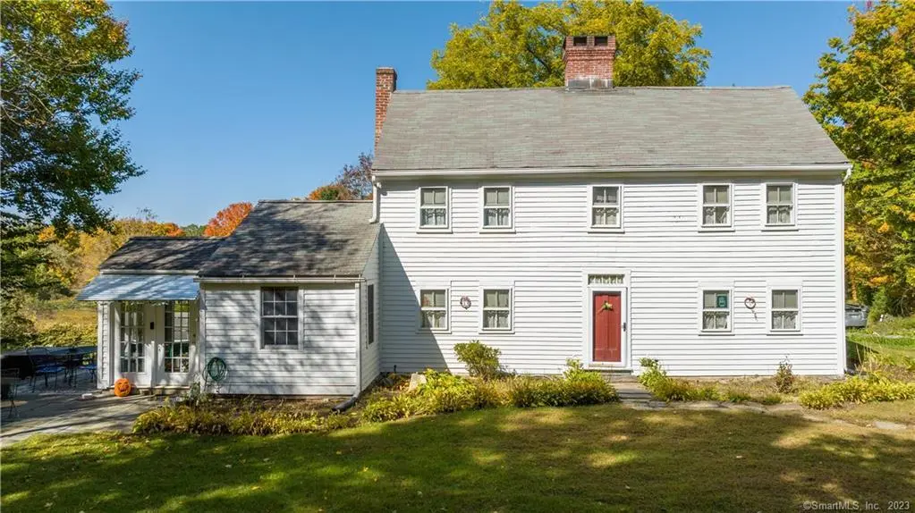 81 & 63 Currituck Road, Newtown