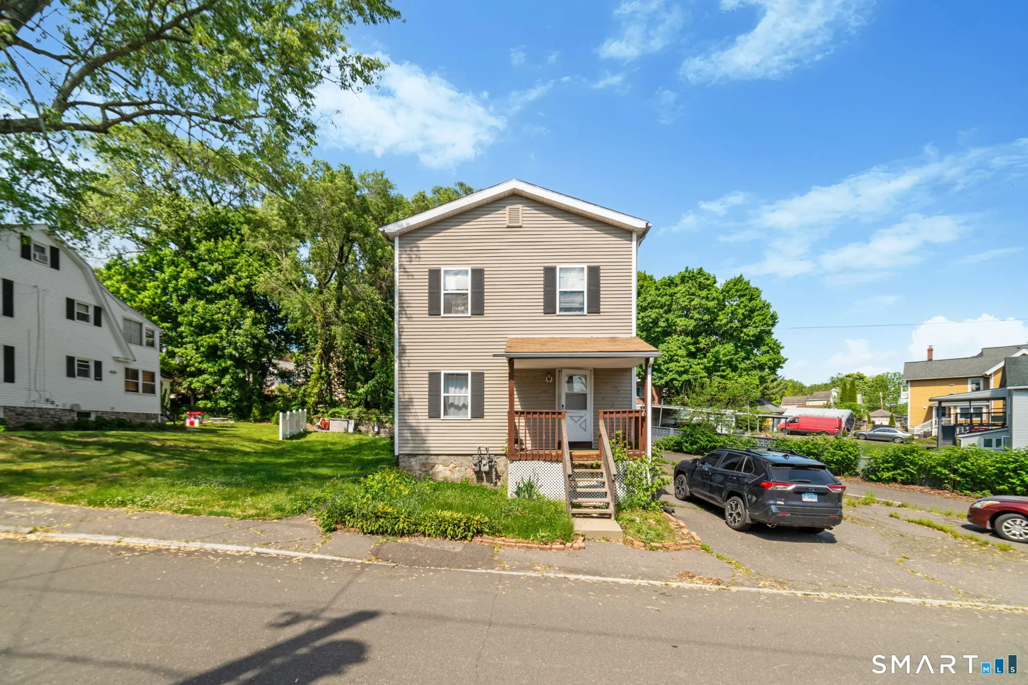 111 Highland Avenue, Naugatuck