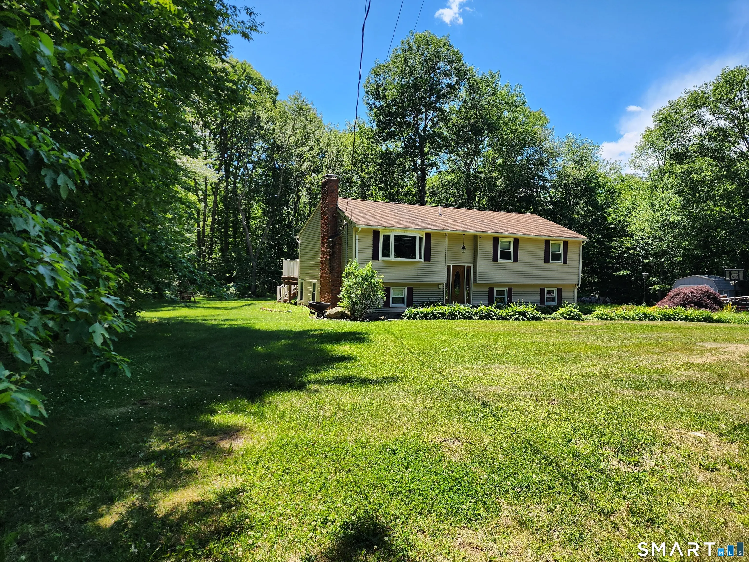 45 Nepaug Road, Burlington