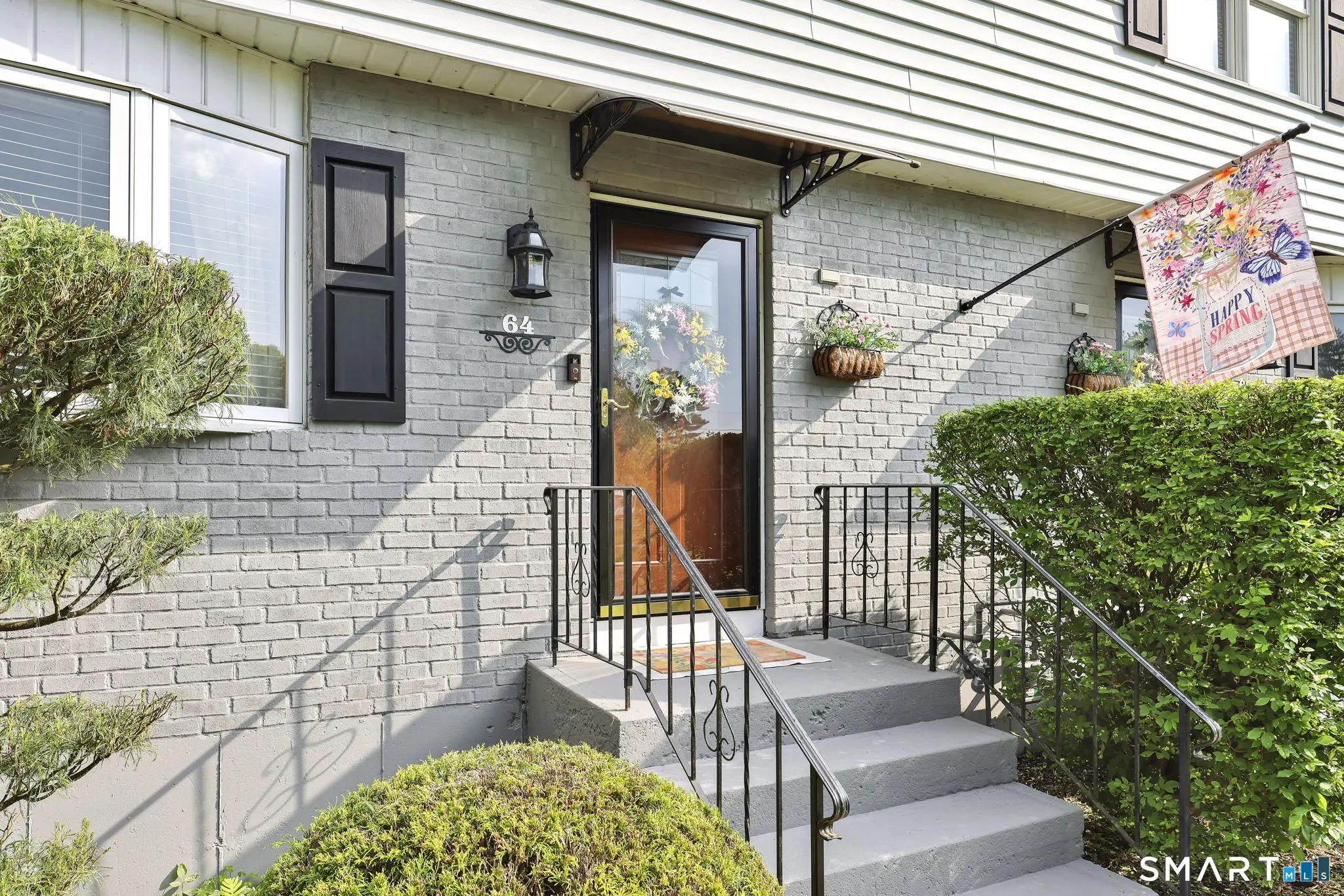 62 Longo Drive, Southington