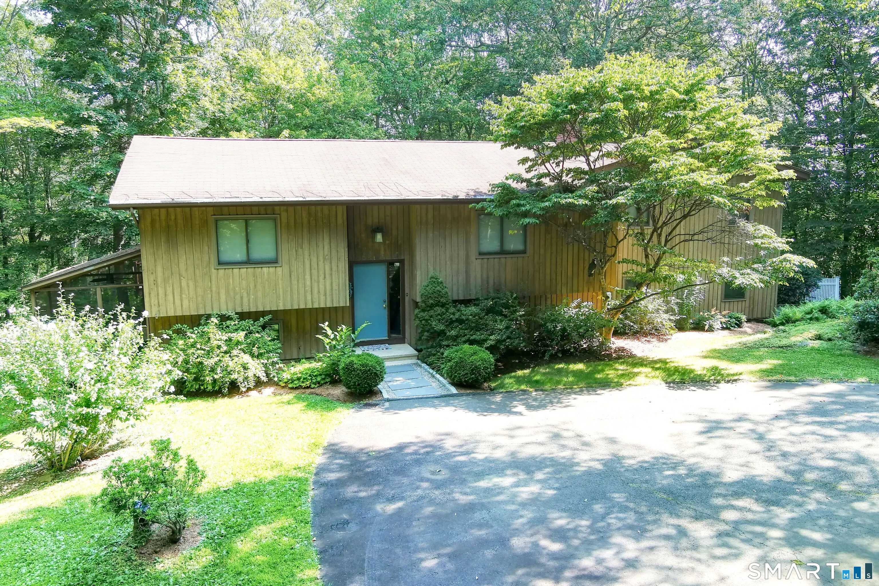 342 Barrack Hill Road, Ridgefield