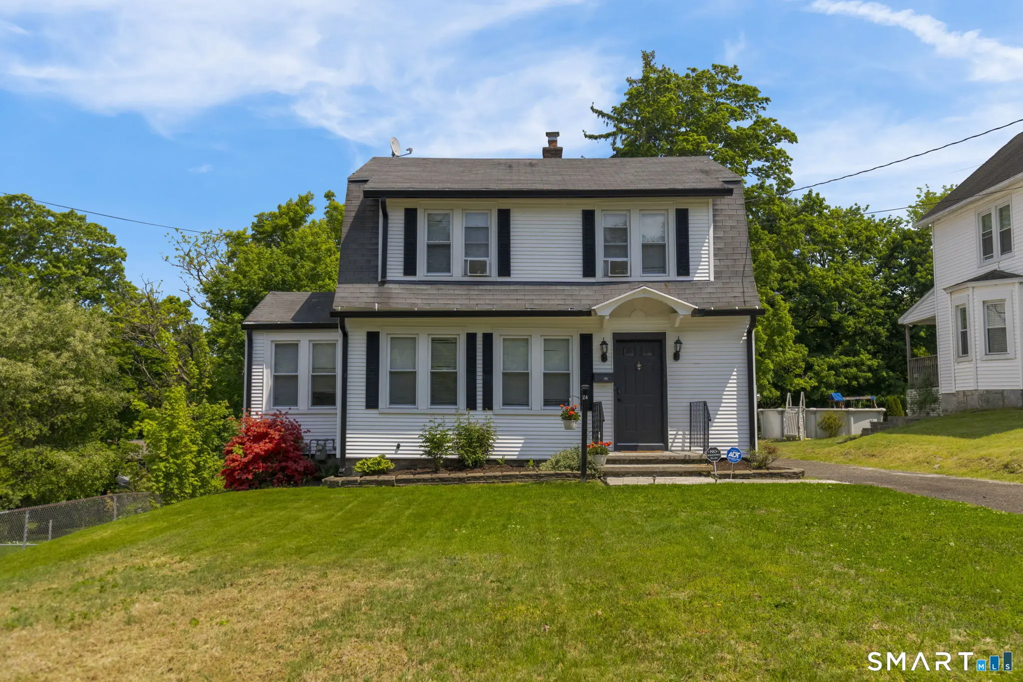 24 Pleasant Avenue, Naugatuck