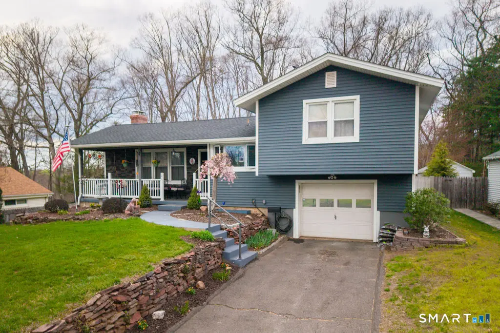 27 Maiden Lane, Plainville