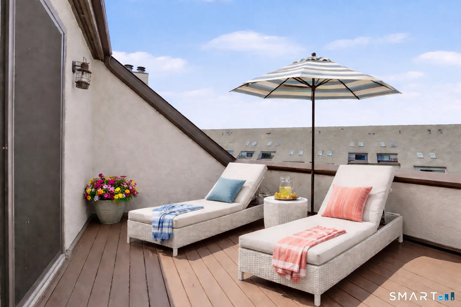 89 Harbor Drive 206, Stamford