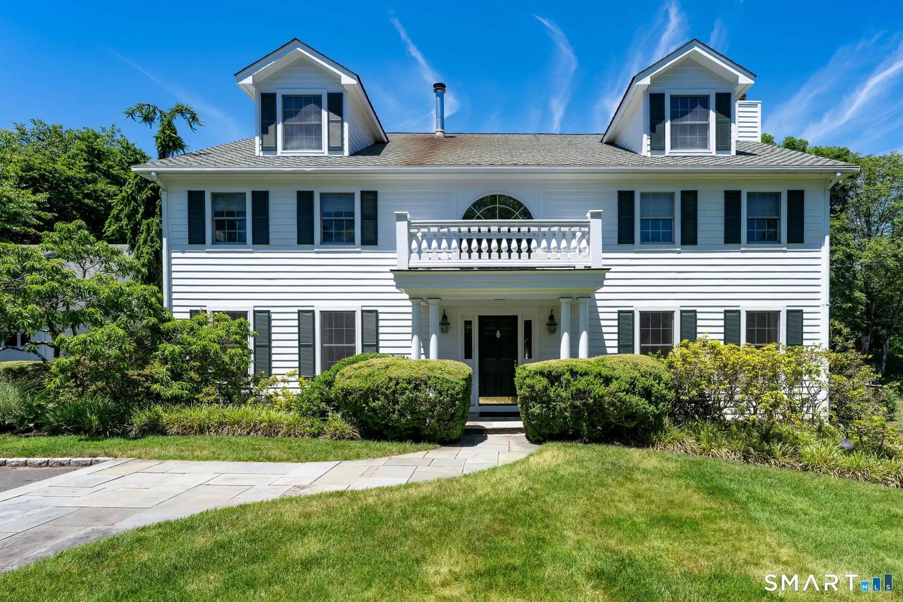 5 Willow Run Road, Greenwich