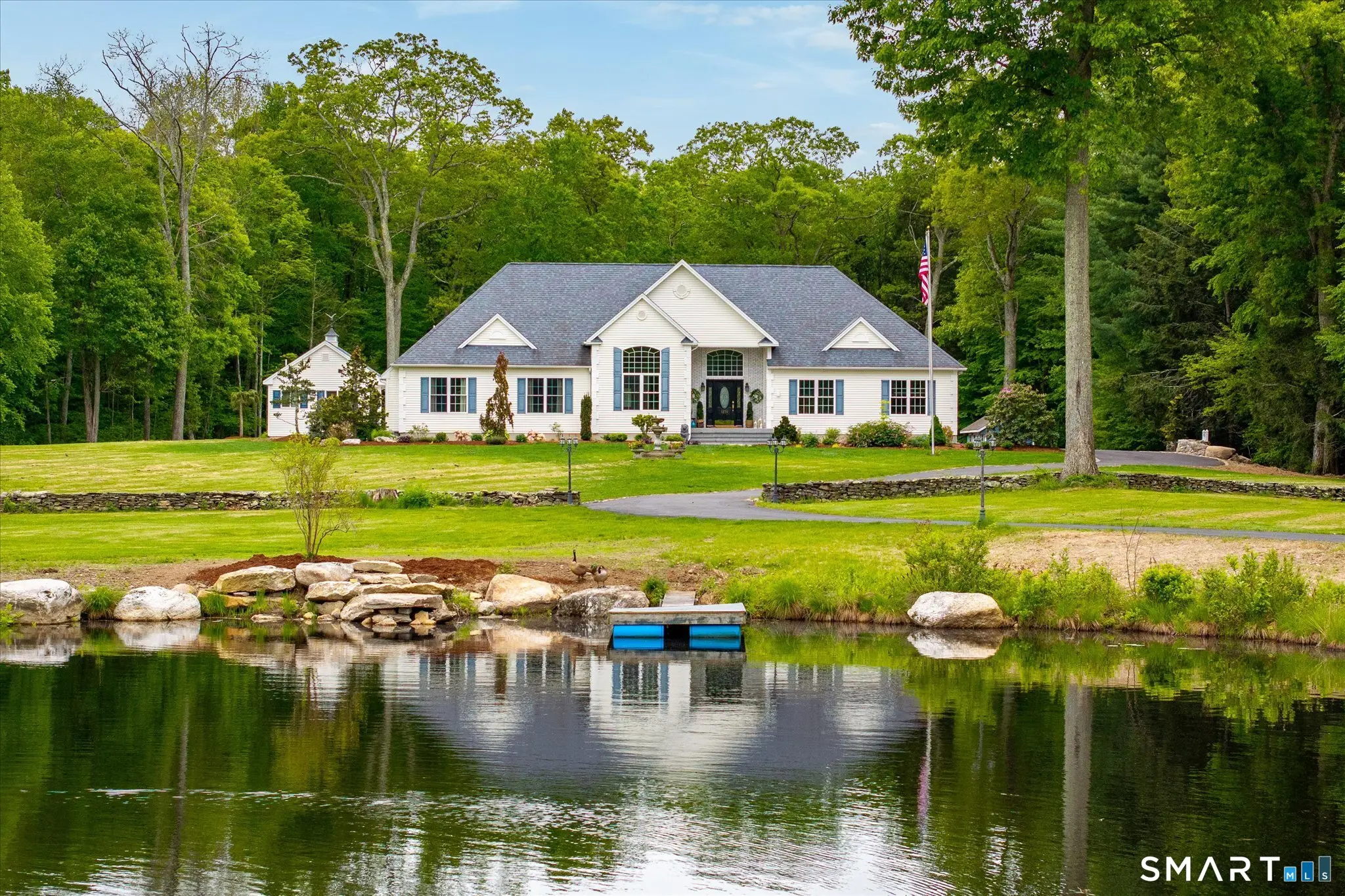 1374 Route 171, Woodstock