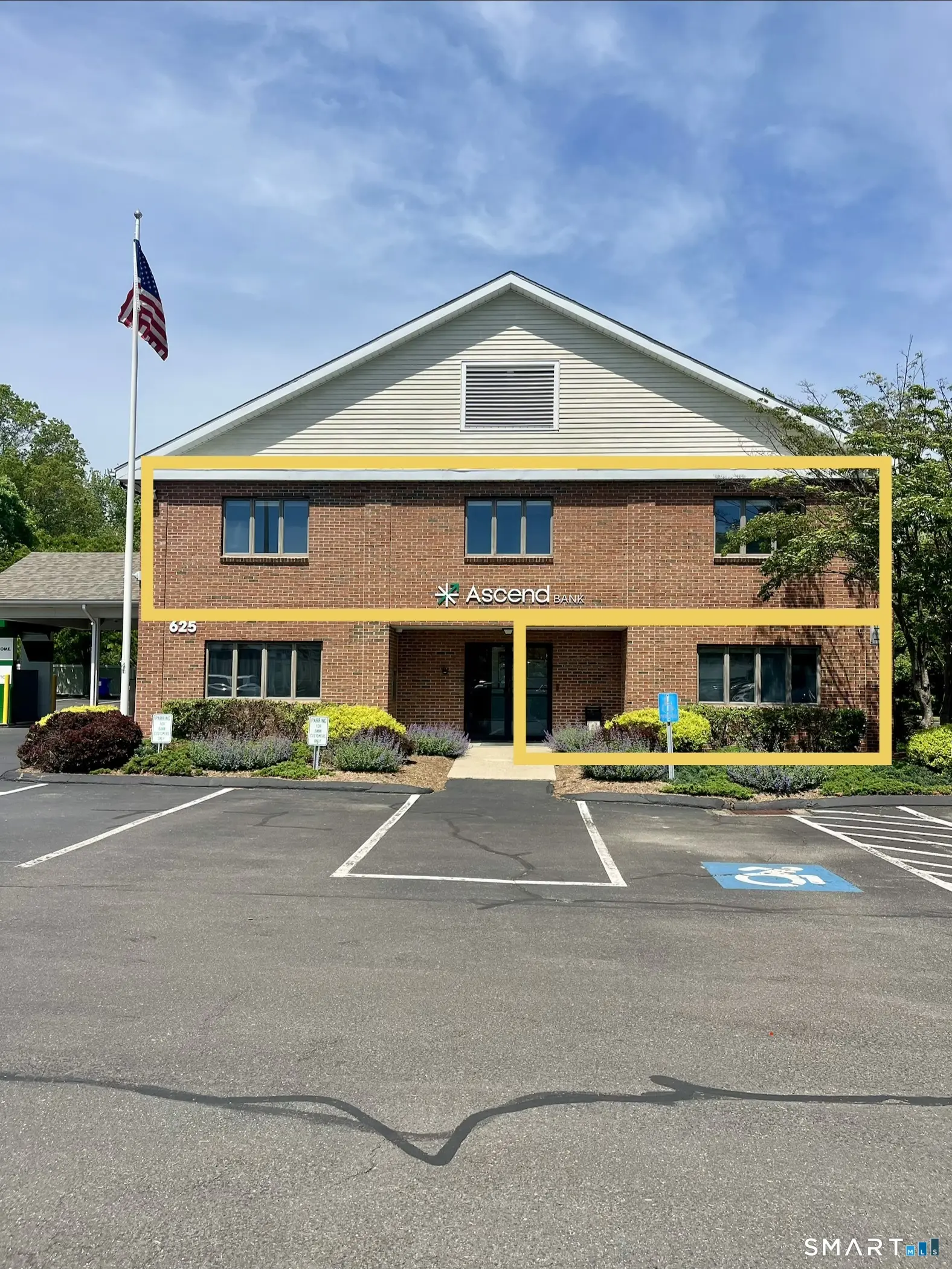 631 Boston Post Road, Guilford