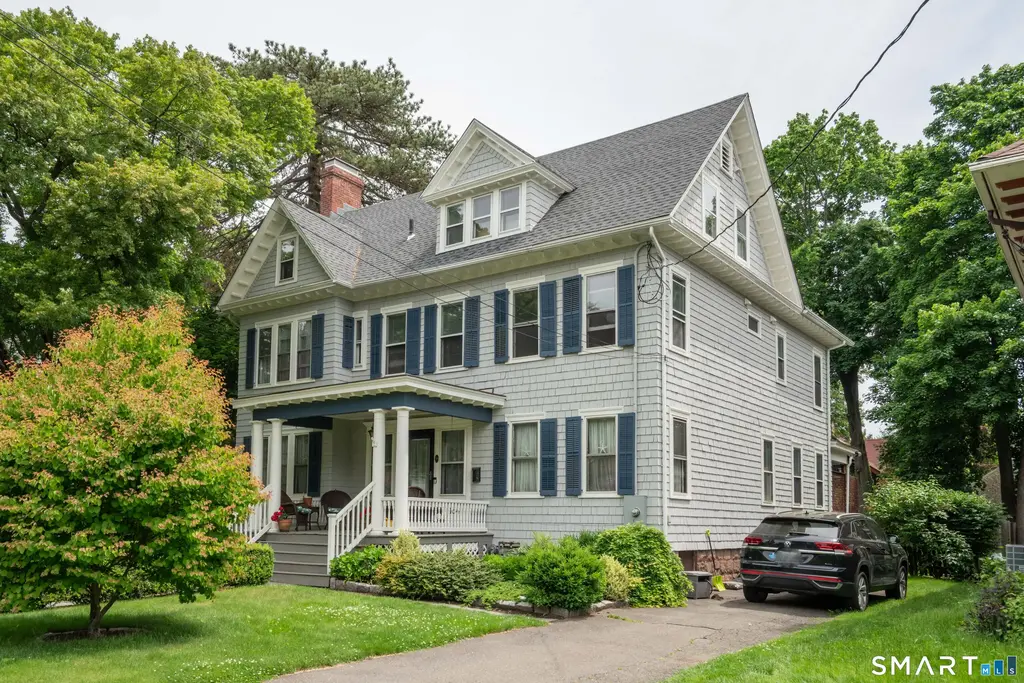 164 North Beacon Street, Hartford